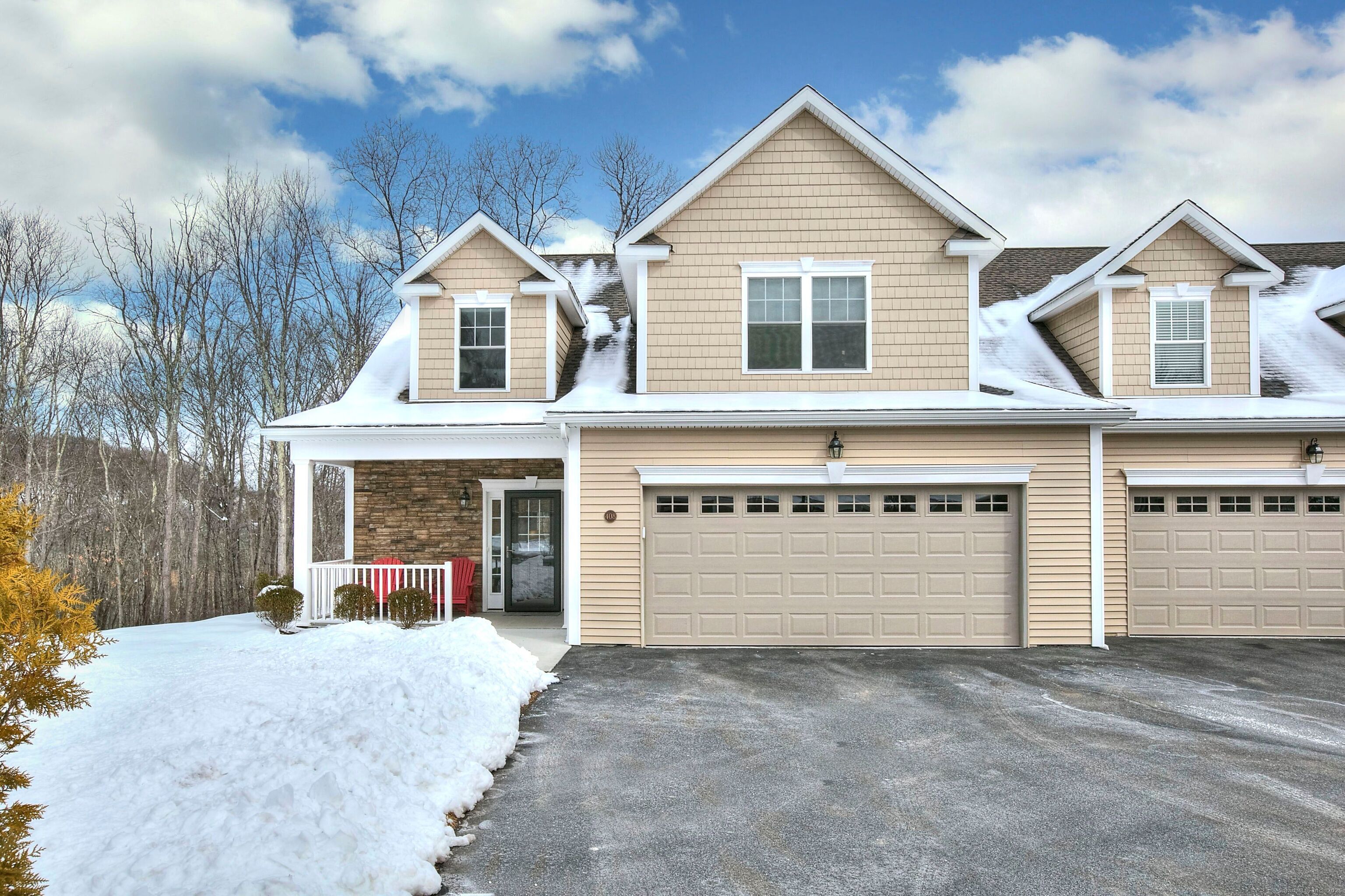 408 Hunter Drive 408