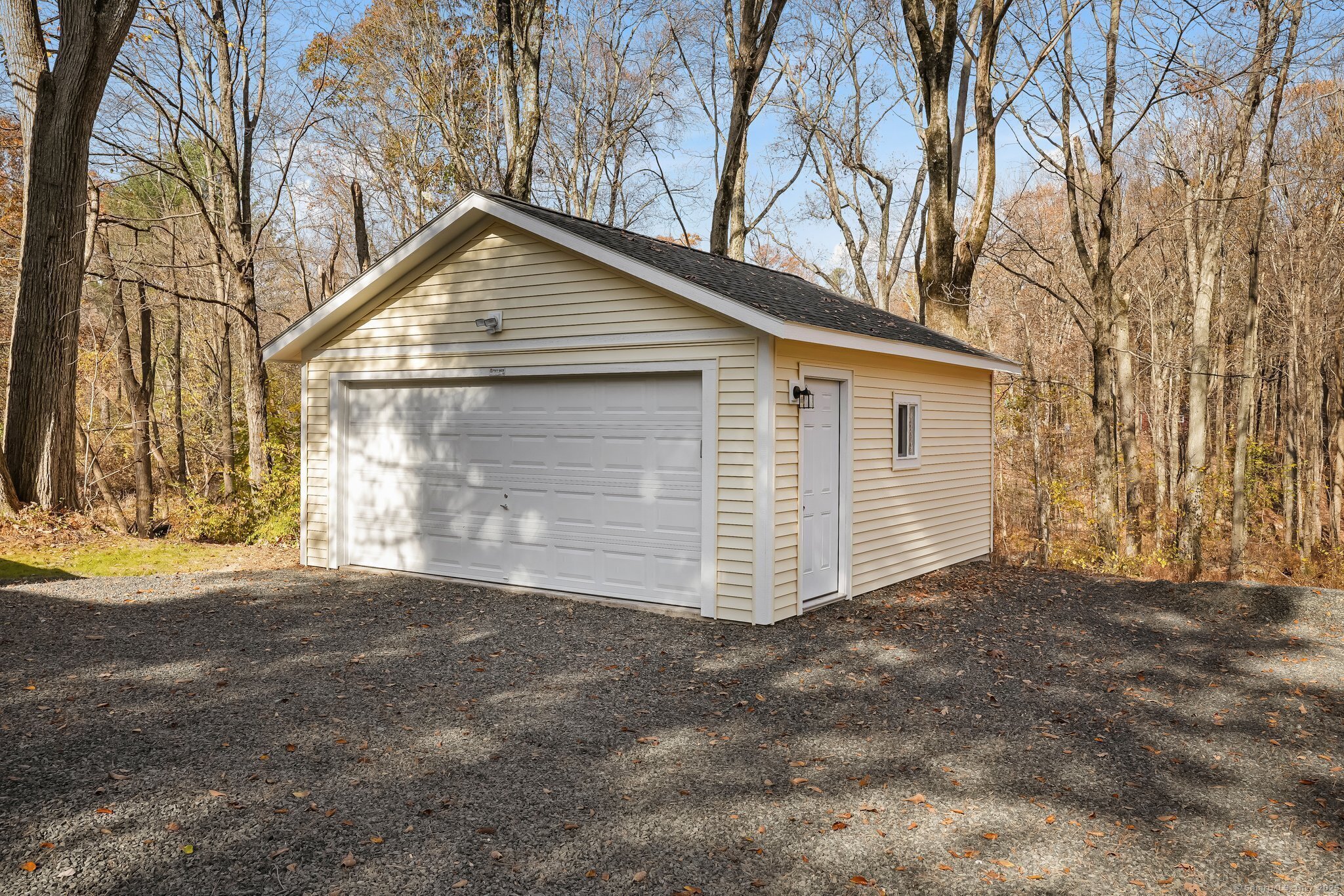 9 Dillon Road