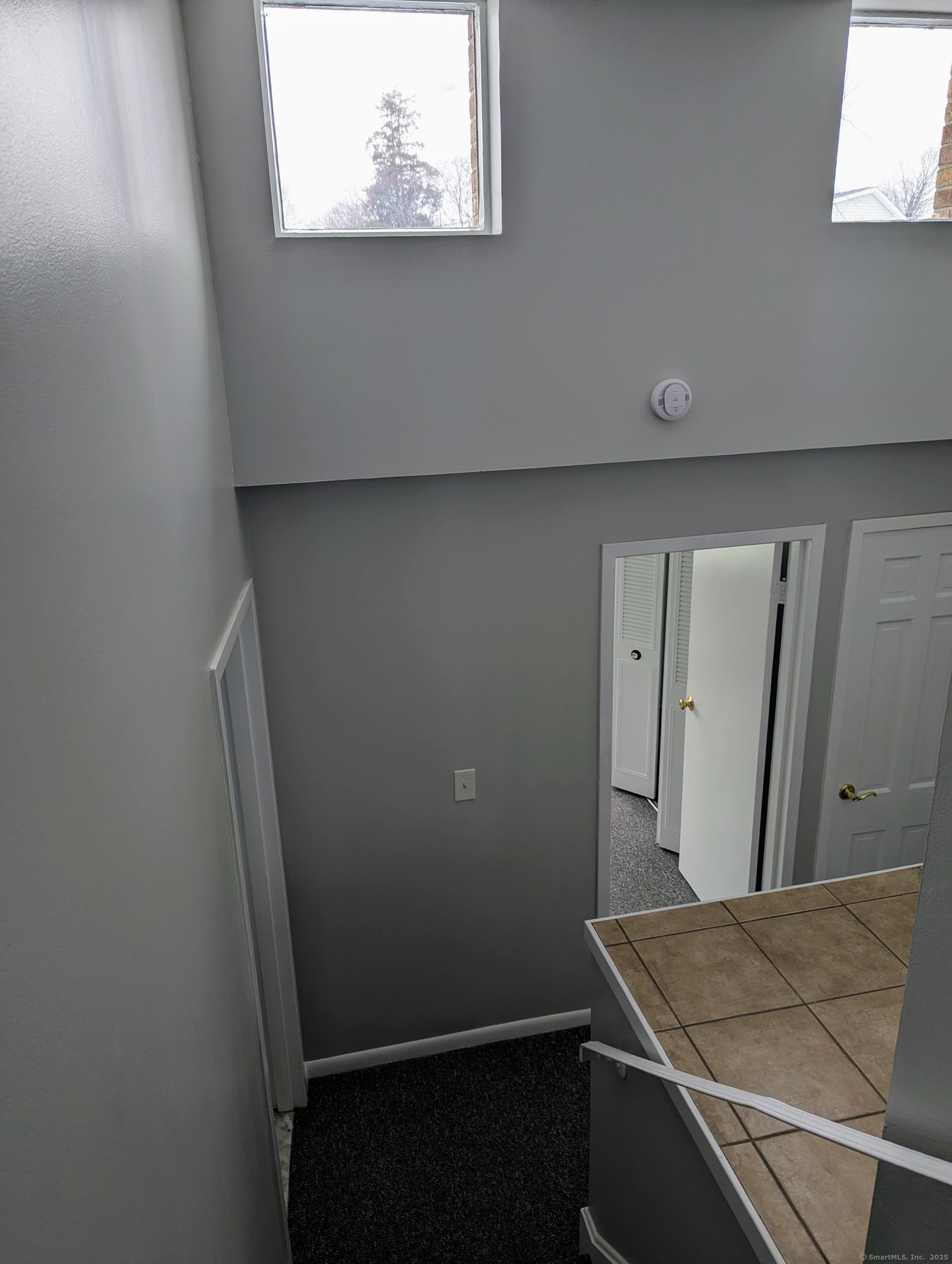 25 Ellsworth Street 24
