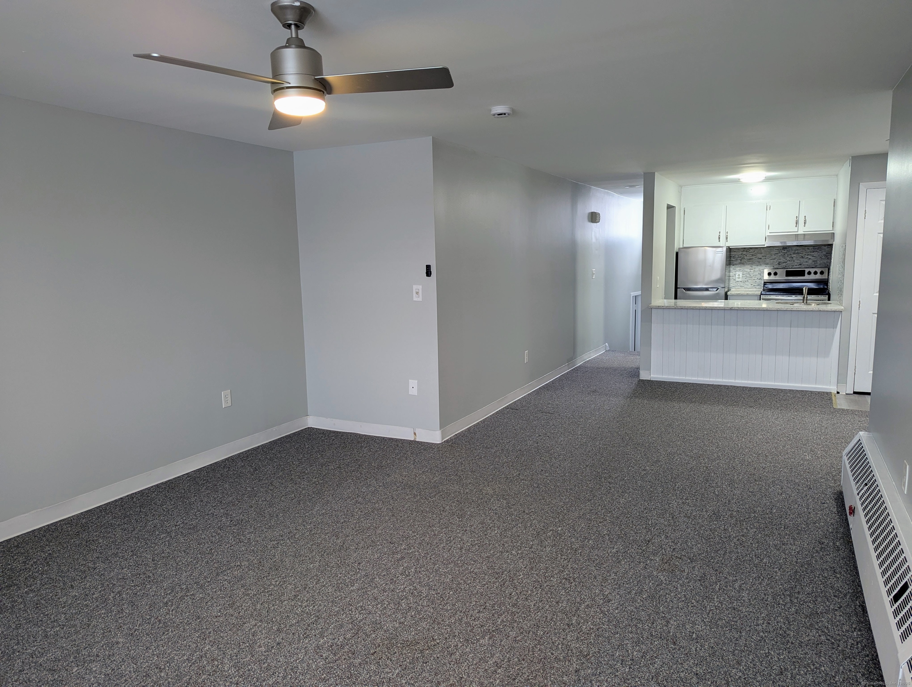 25 Ellsworth Street 24