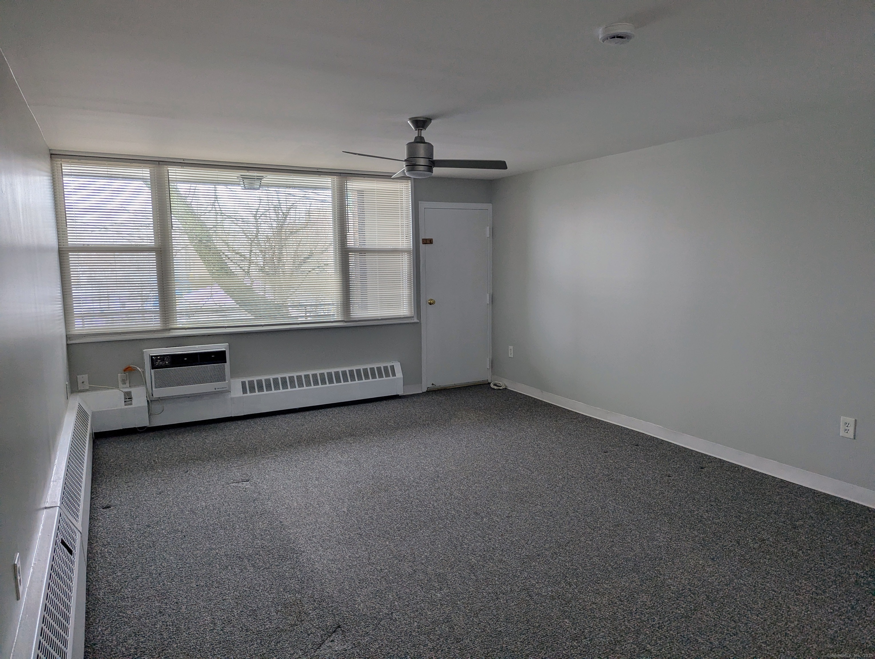 25 Ellsworth Street 24