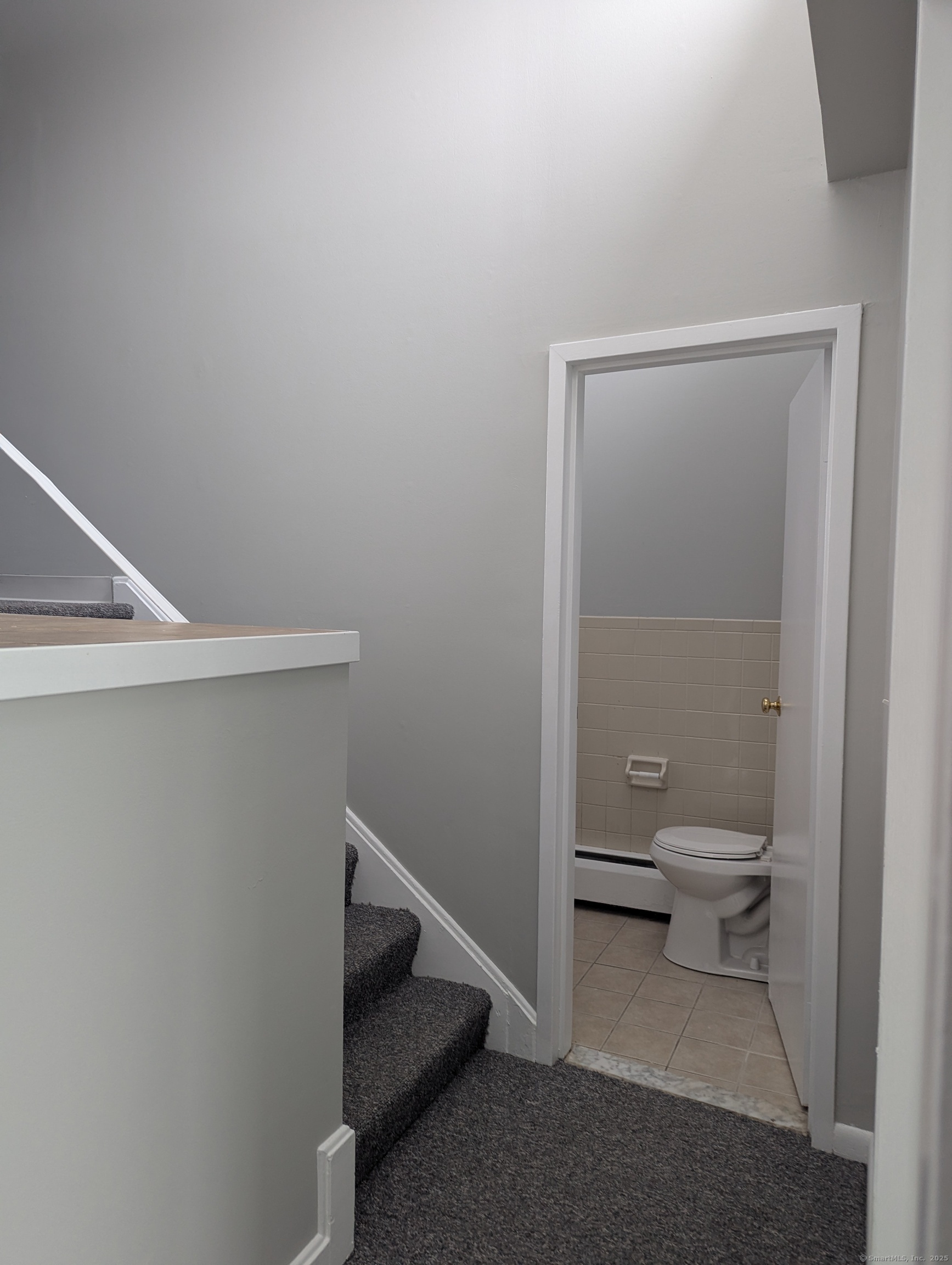 25 Ellsworth Street 24