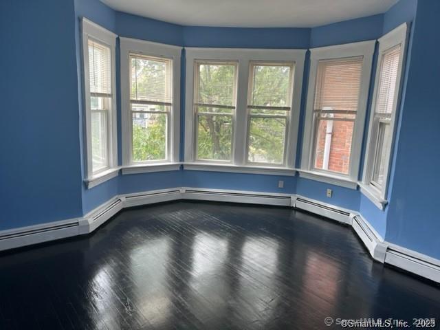 1605 Chapel Street
