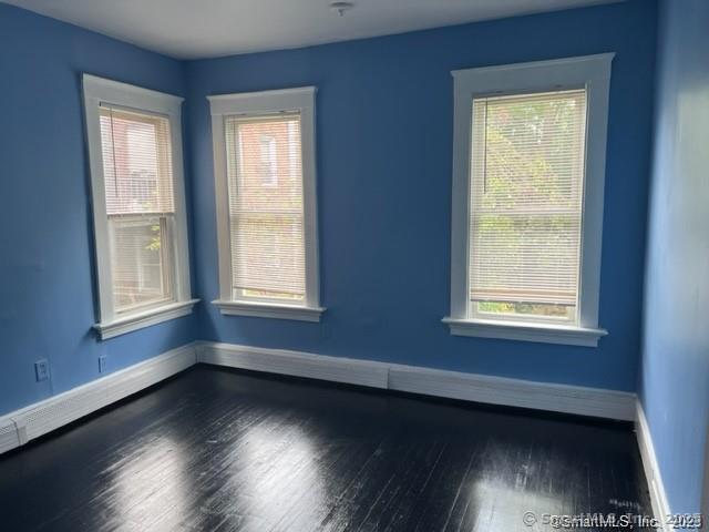 1605 Chapel Street