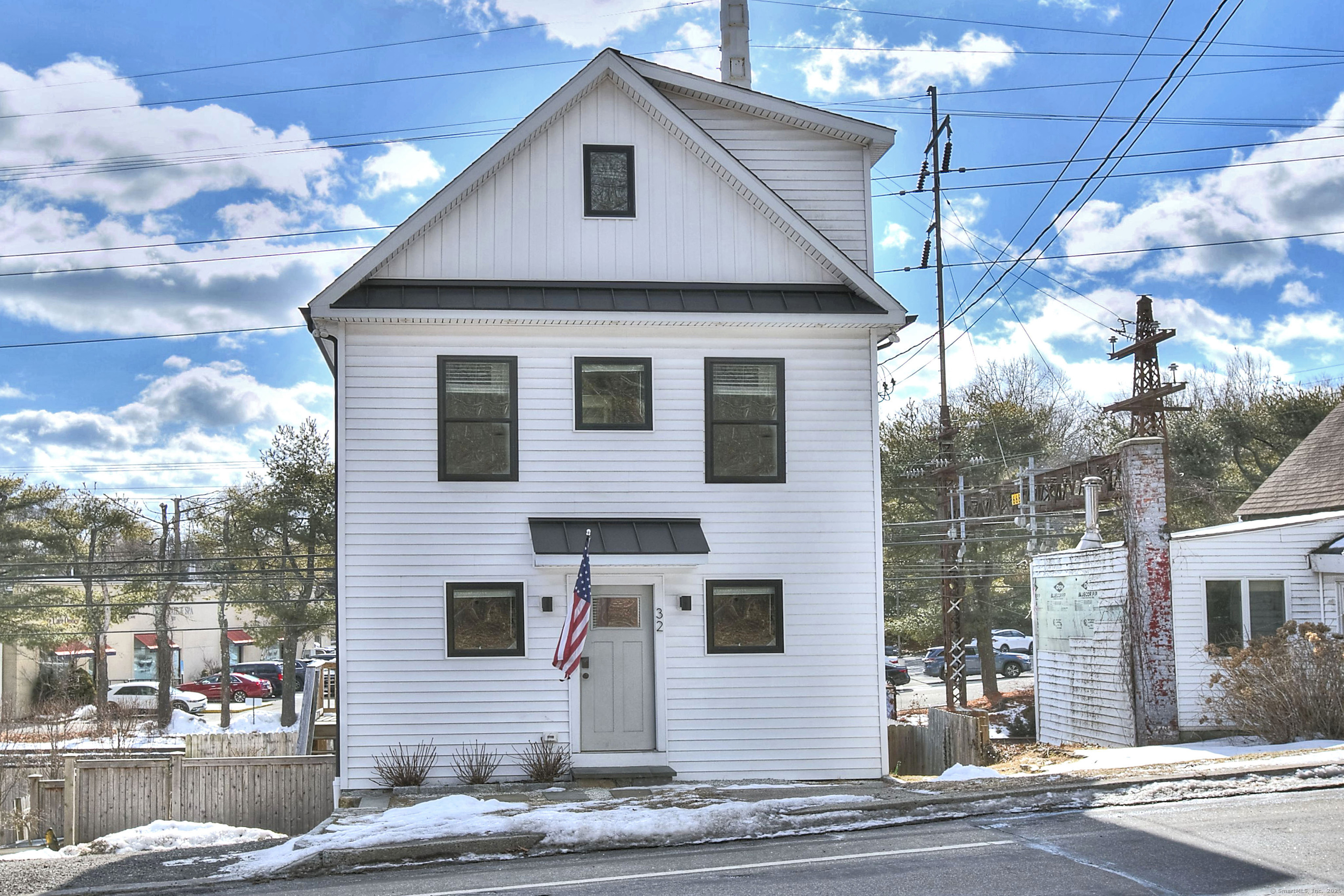 32 Bronson Road