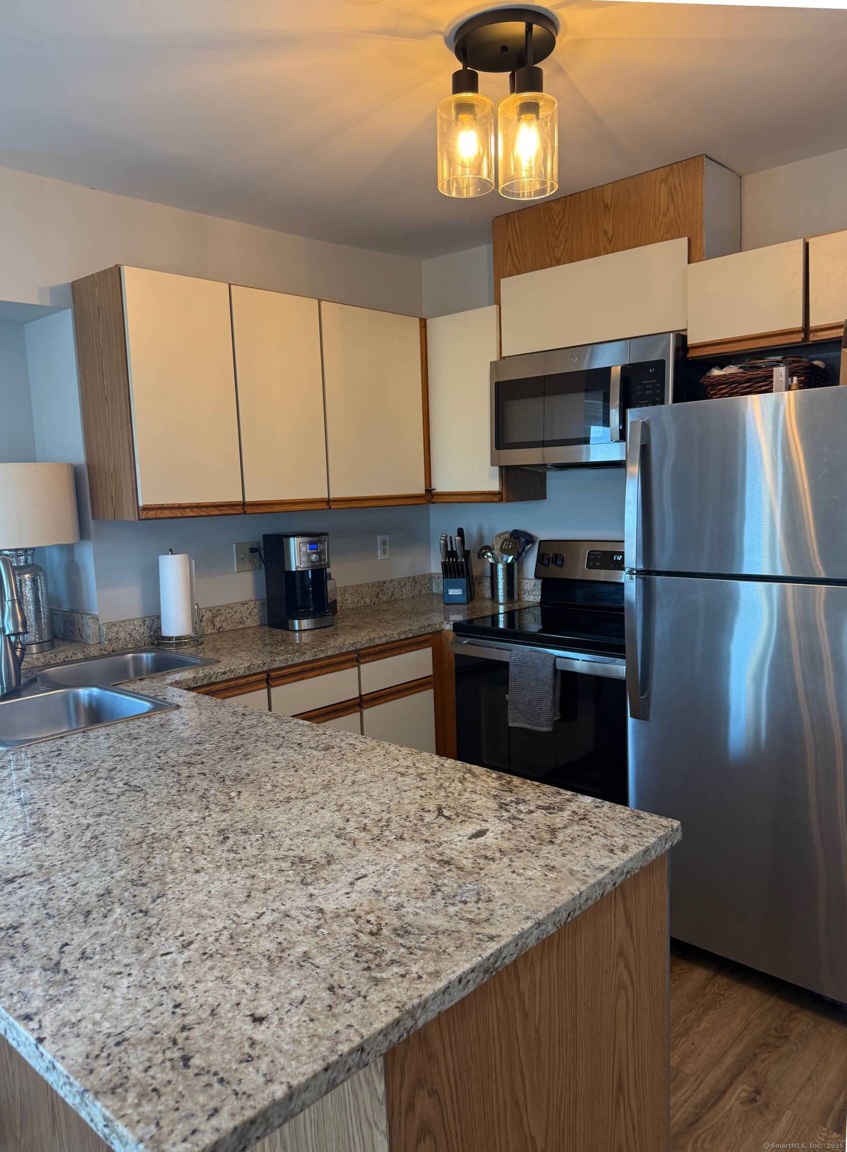 104 North Street APT 706