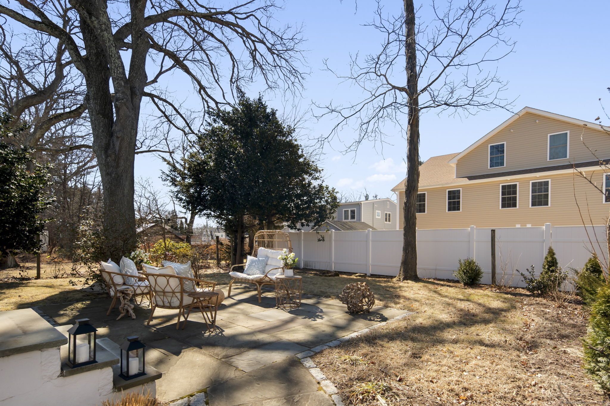 22 Poplar Street