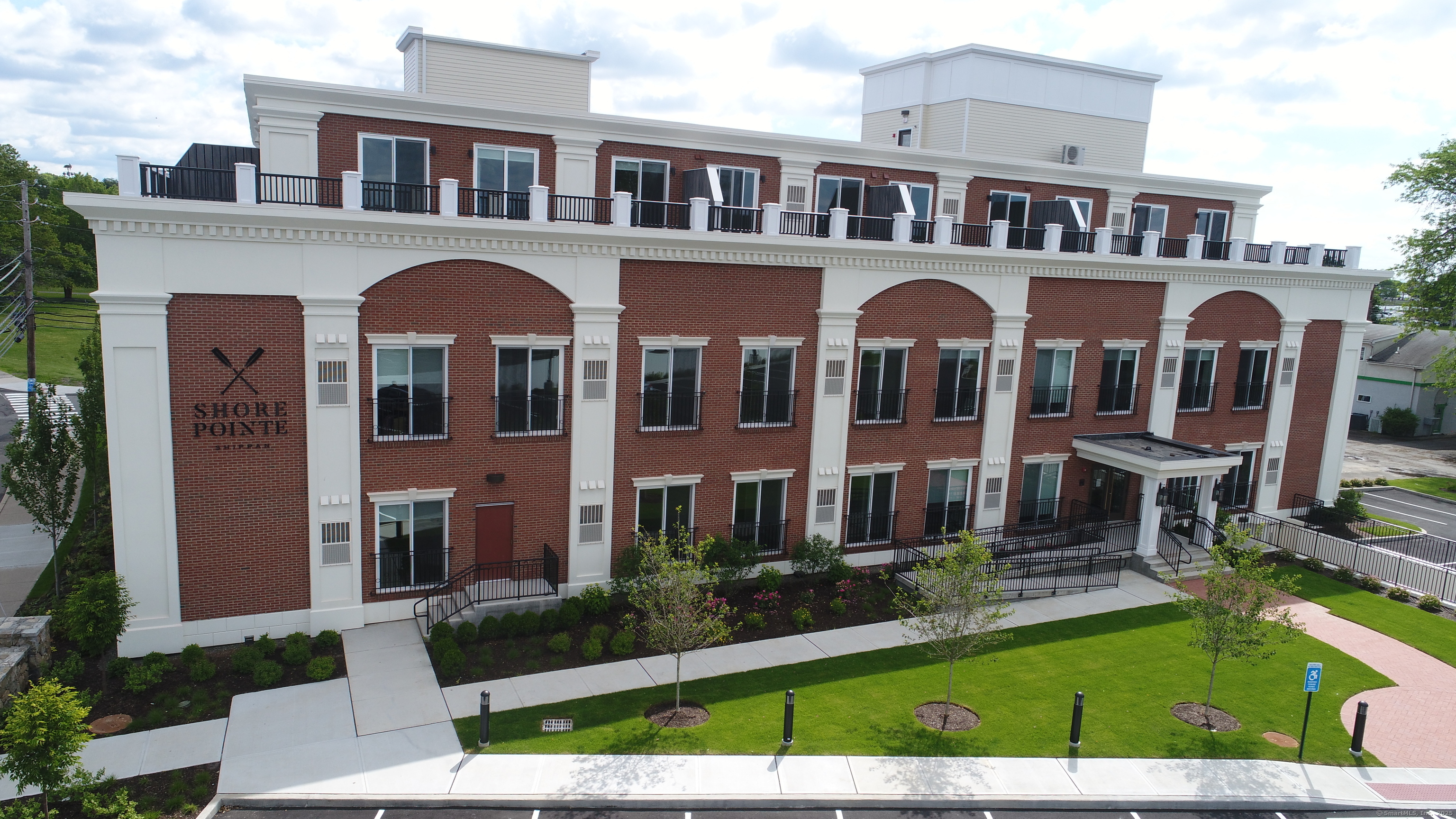 614 Shippan Avenue 101