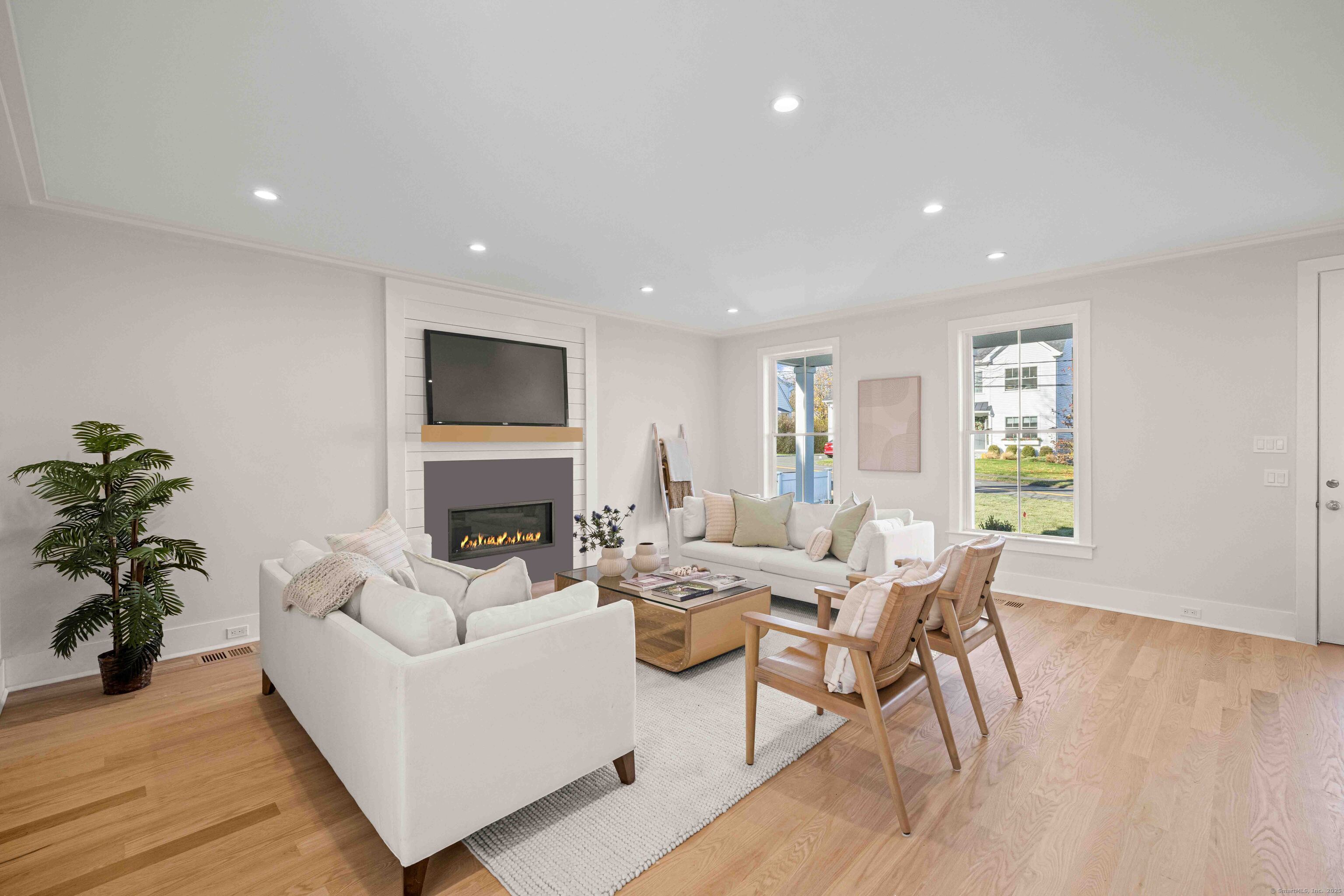 15 Sunrise Road