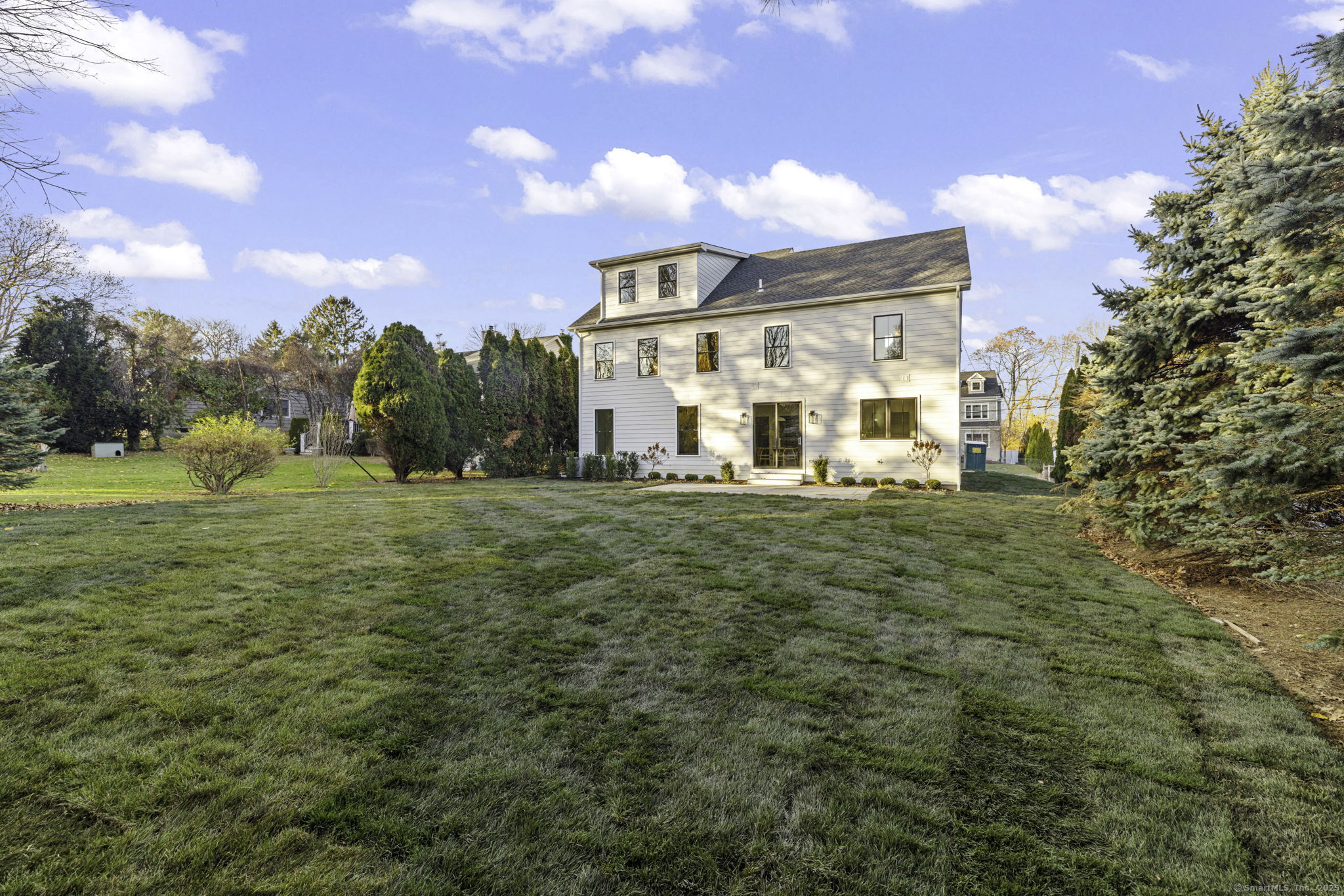 15 Sunrise Road