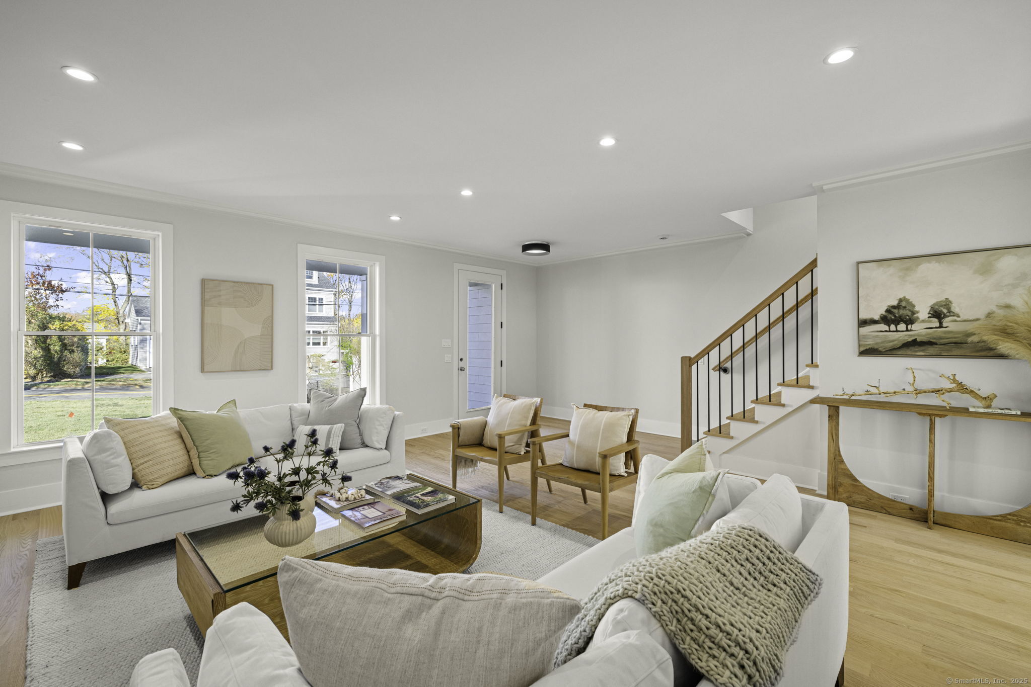 15 Sunrise Road