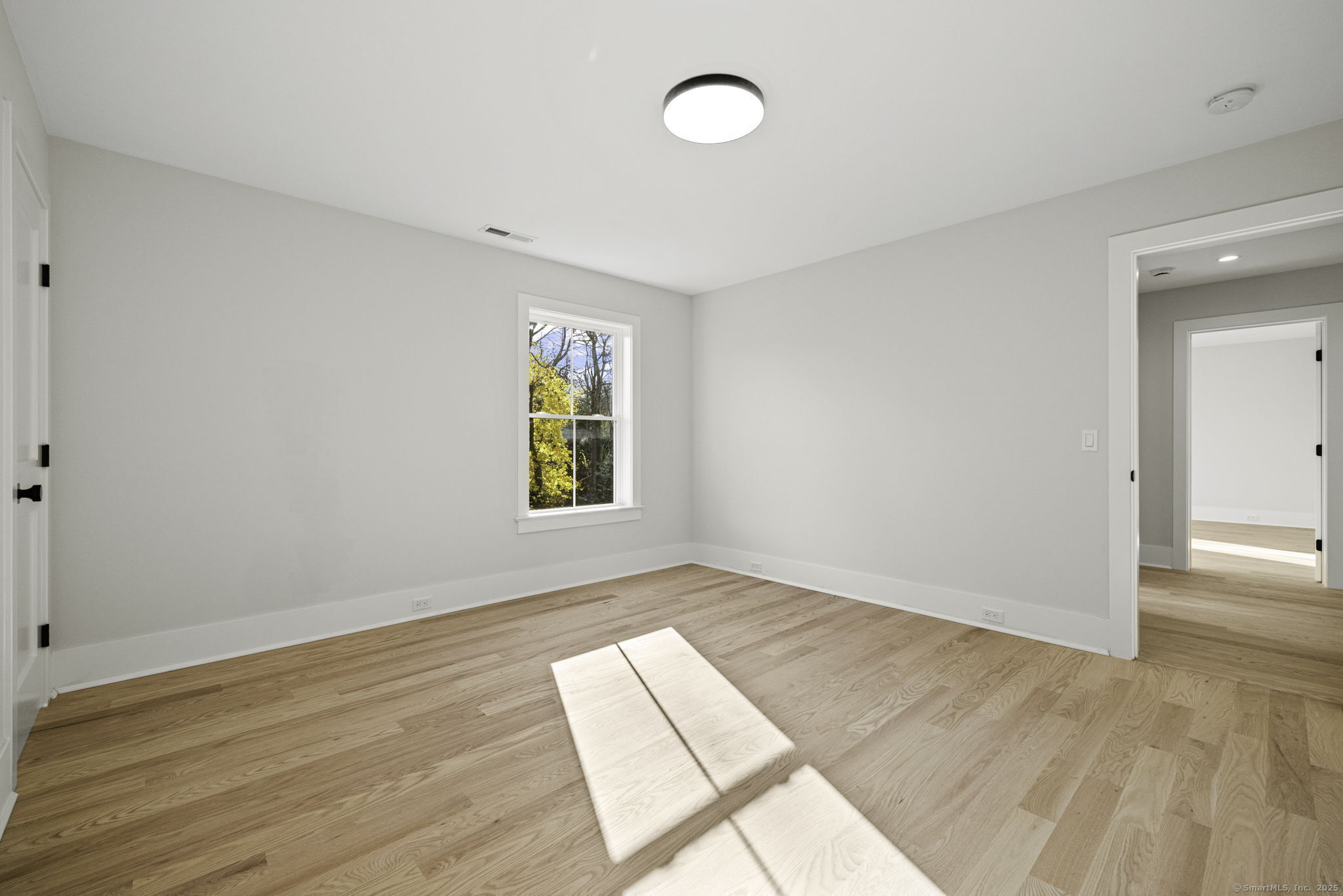 15 Sunrise Road