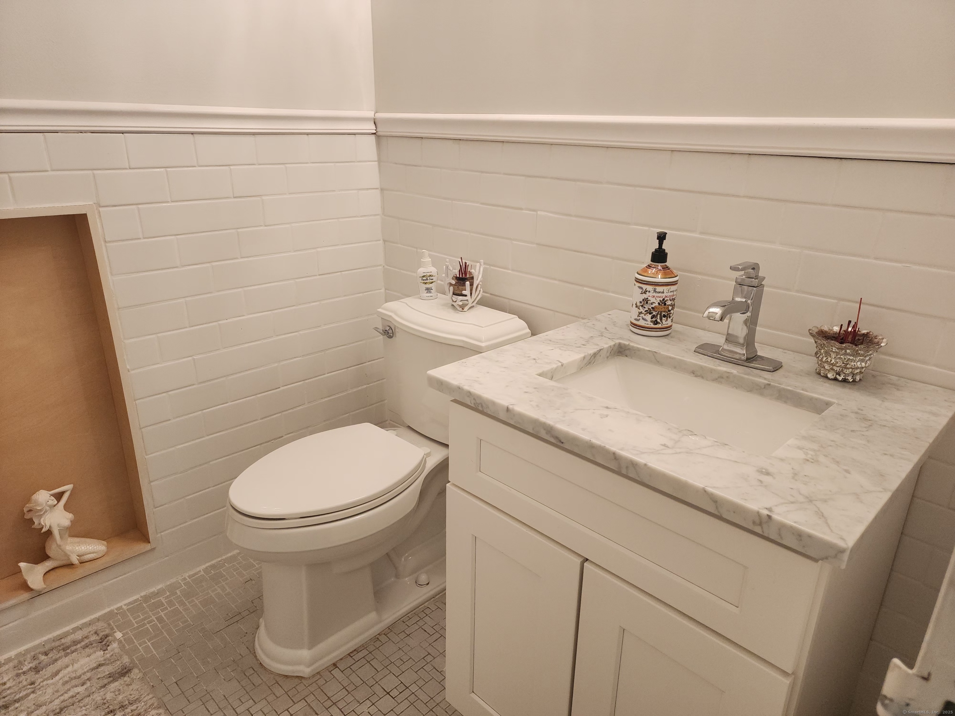 80 Cartright Street 1E