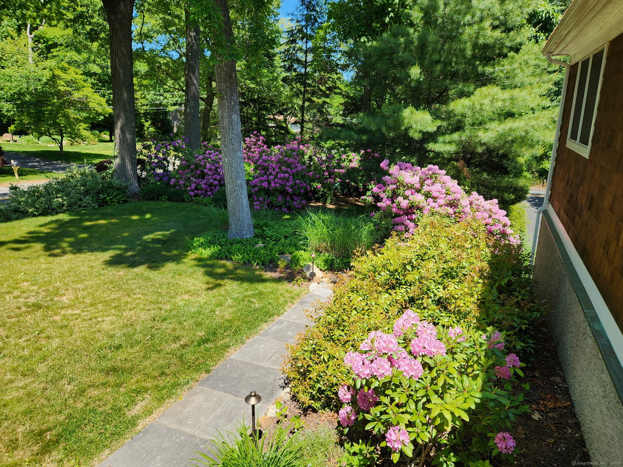 61 Hillside Lane