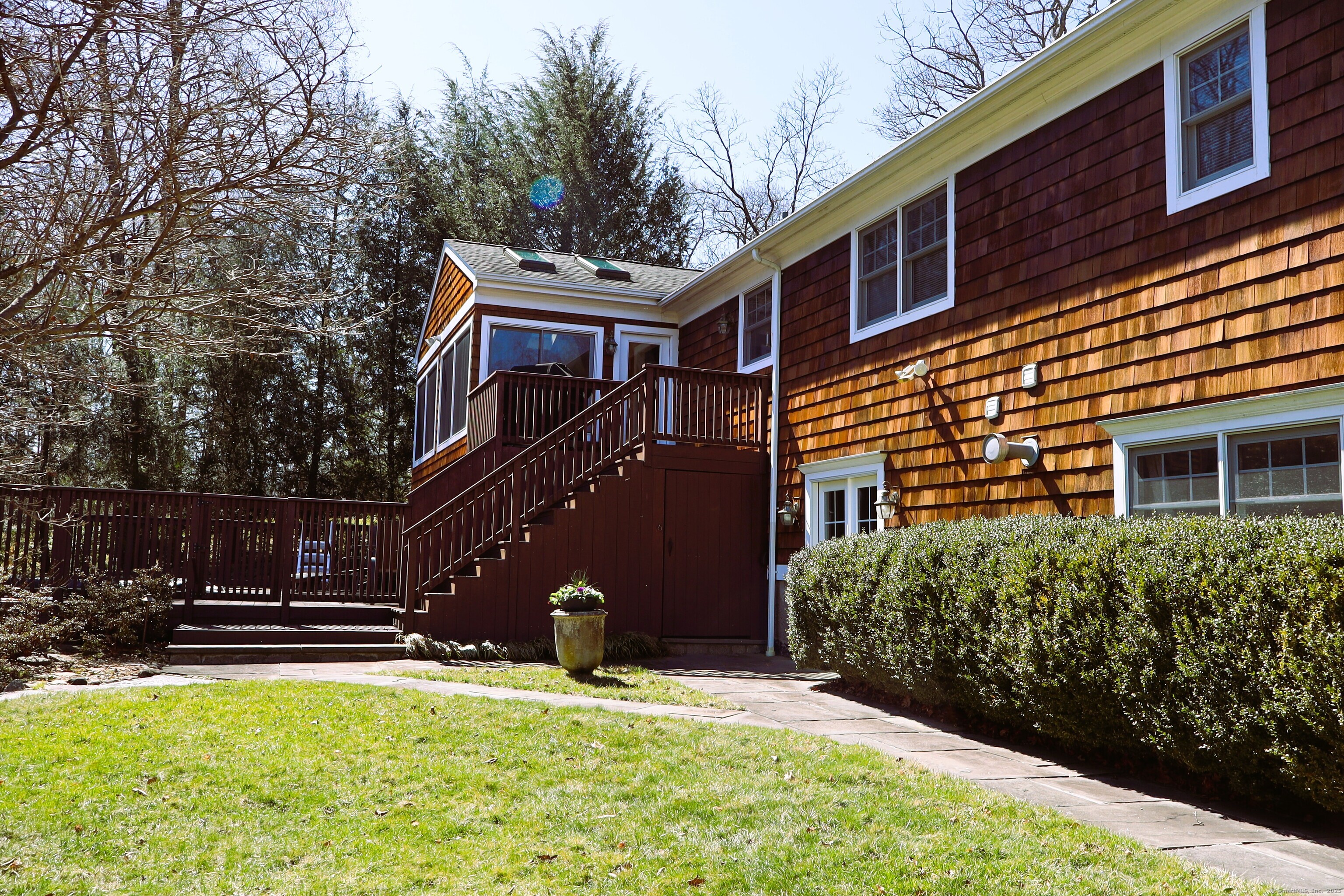 61 Hillside Lane