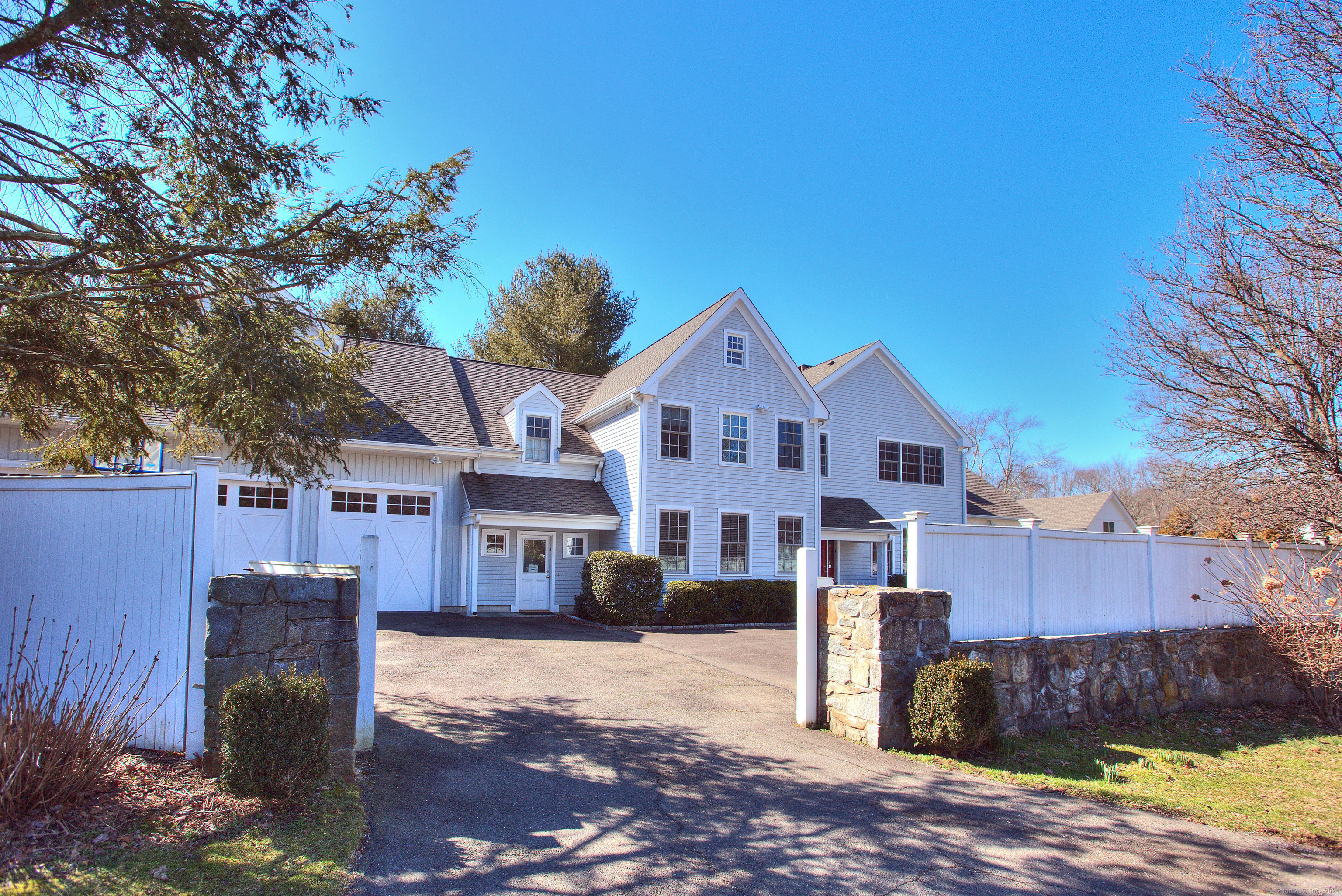 1 Vineyard Lane