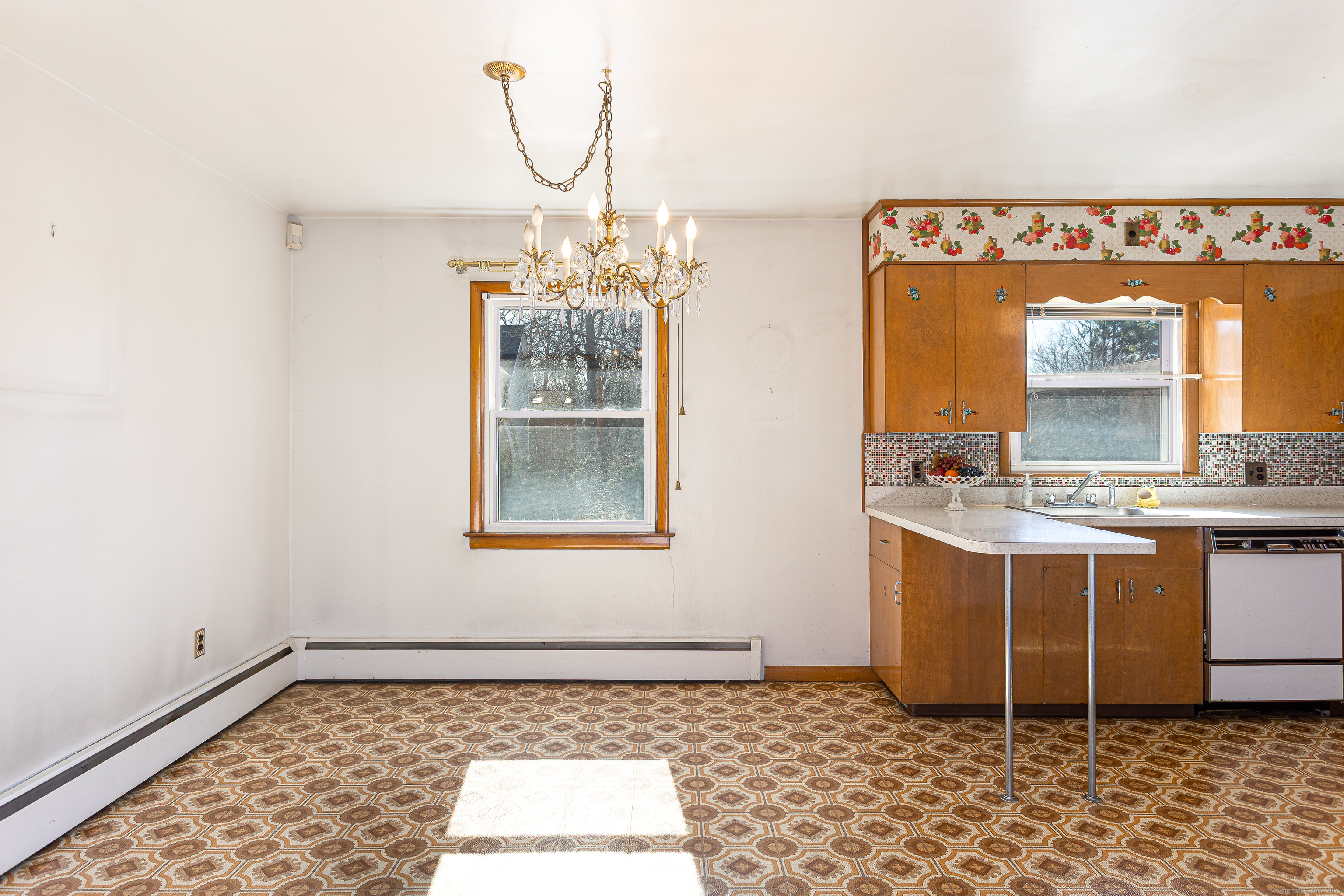136 Cold Spring Road