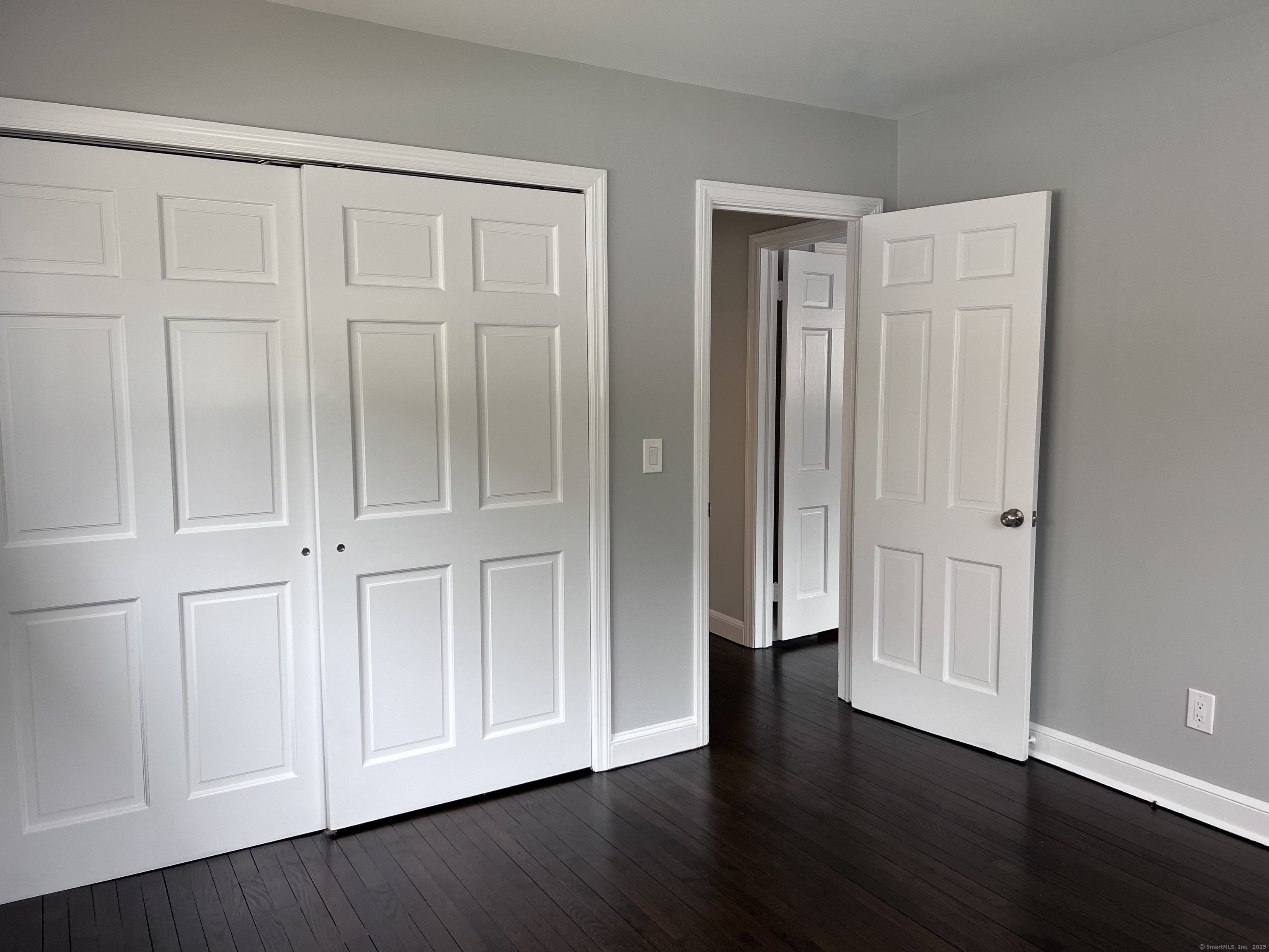 27 Richmondville Avenue