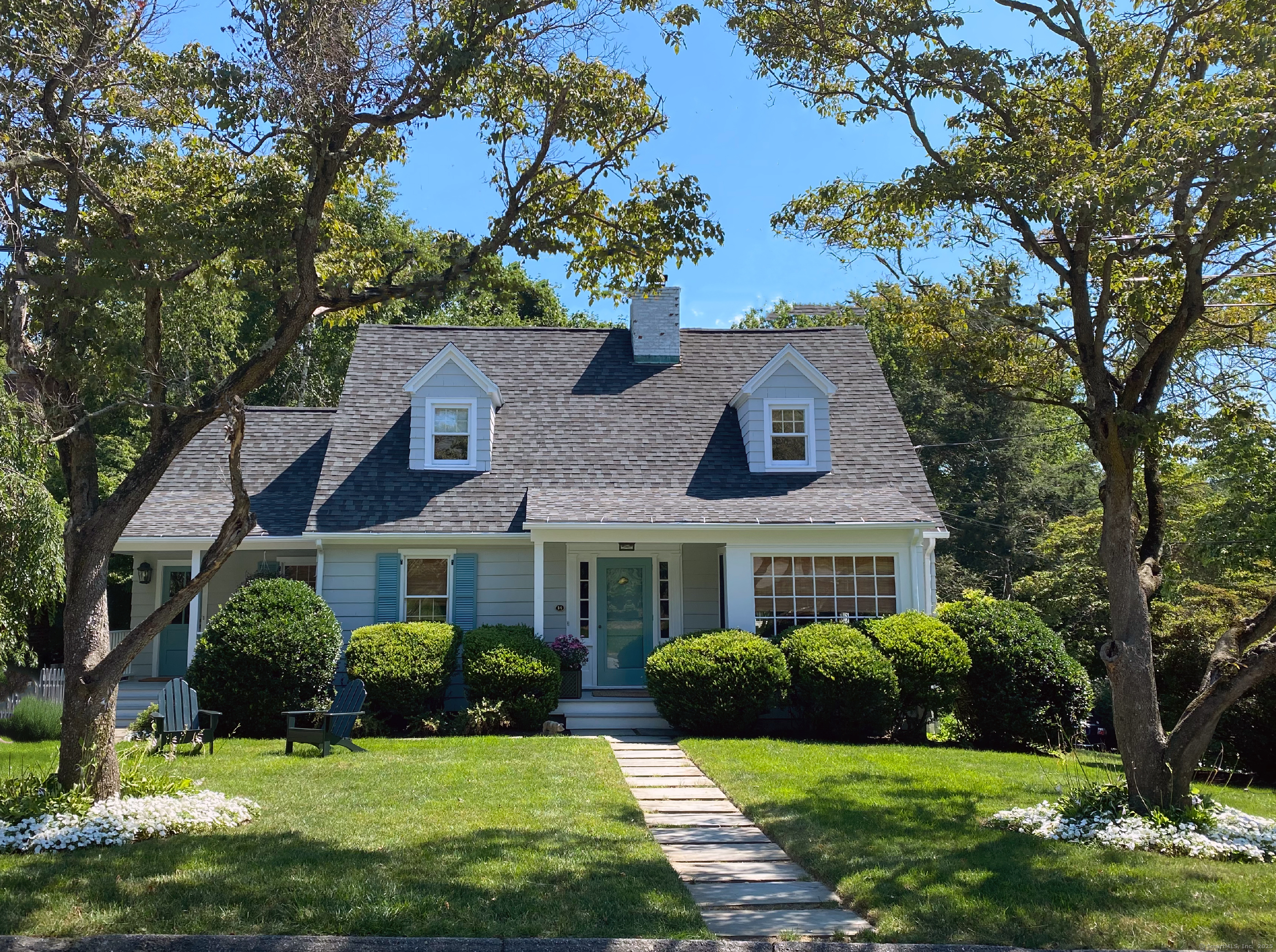 14 Knollwood Drive