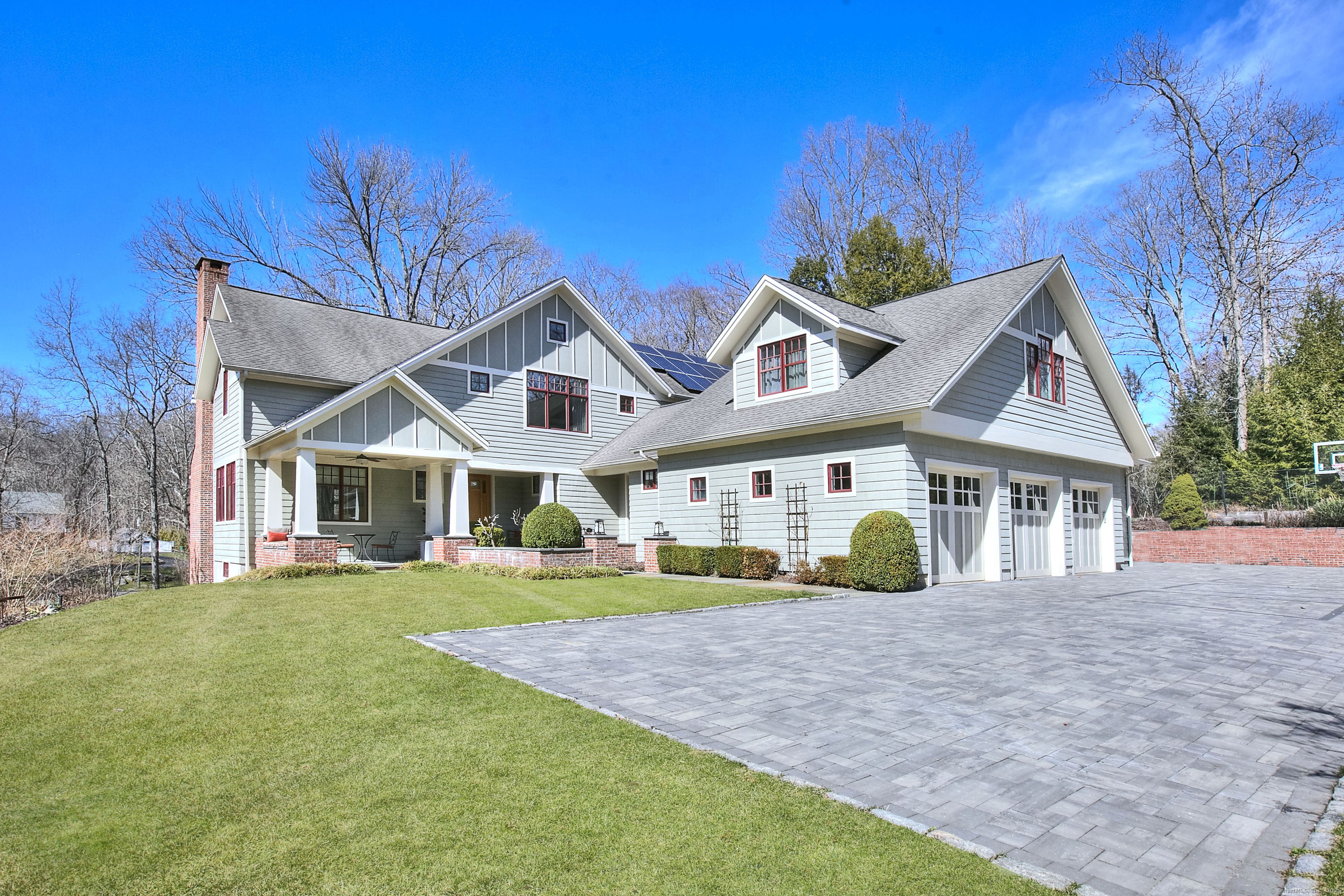 4 Deepwood Lane