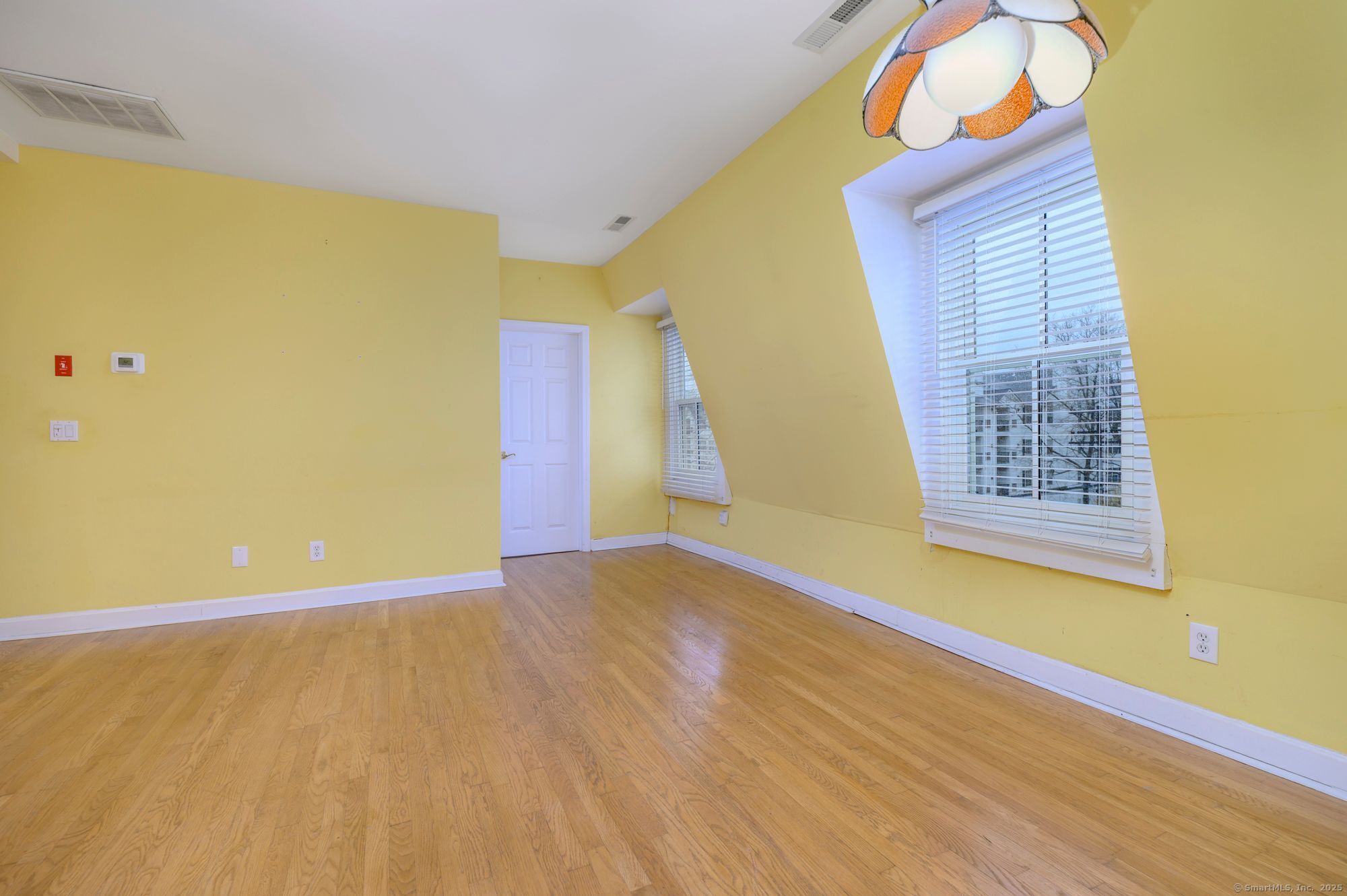 49 Glenbrook Road APT 301