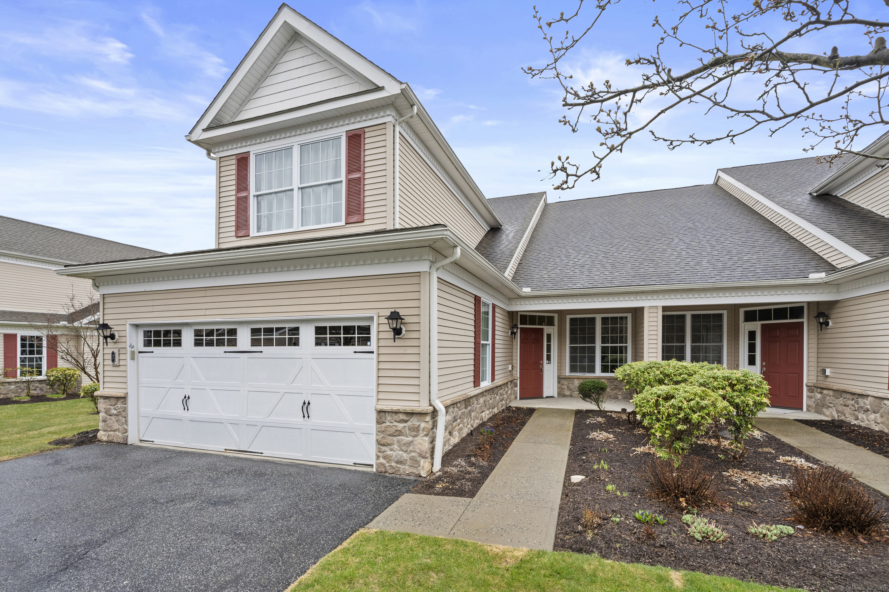 7 Watkins Drive 7