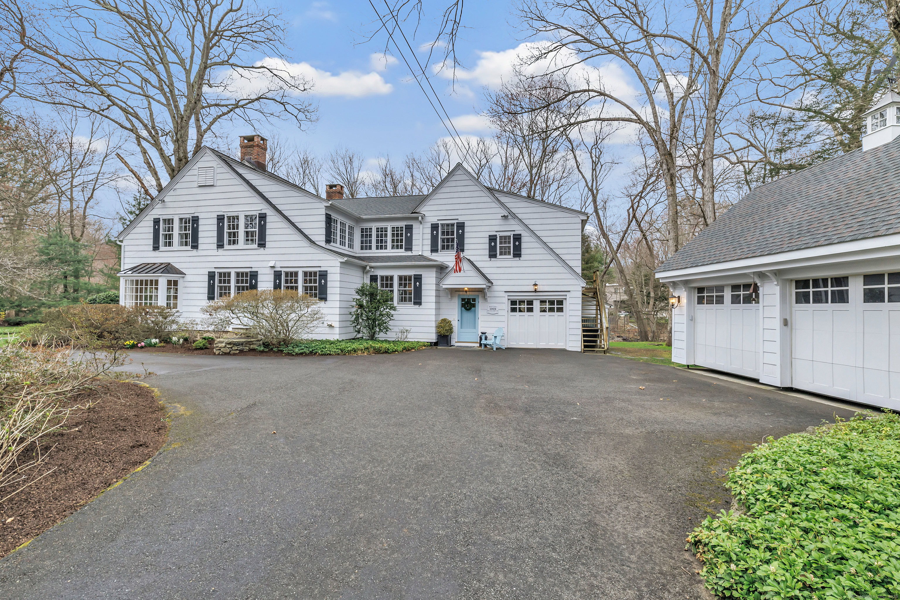 1 Crooked Mile Road