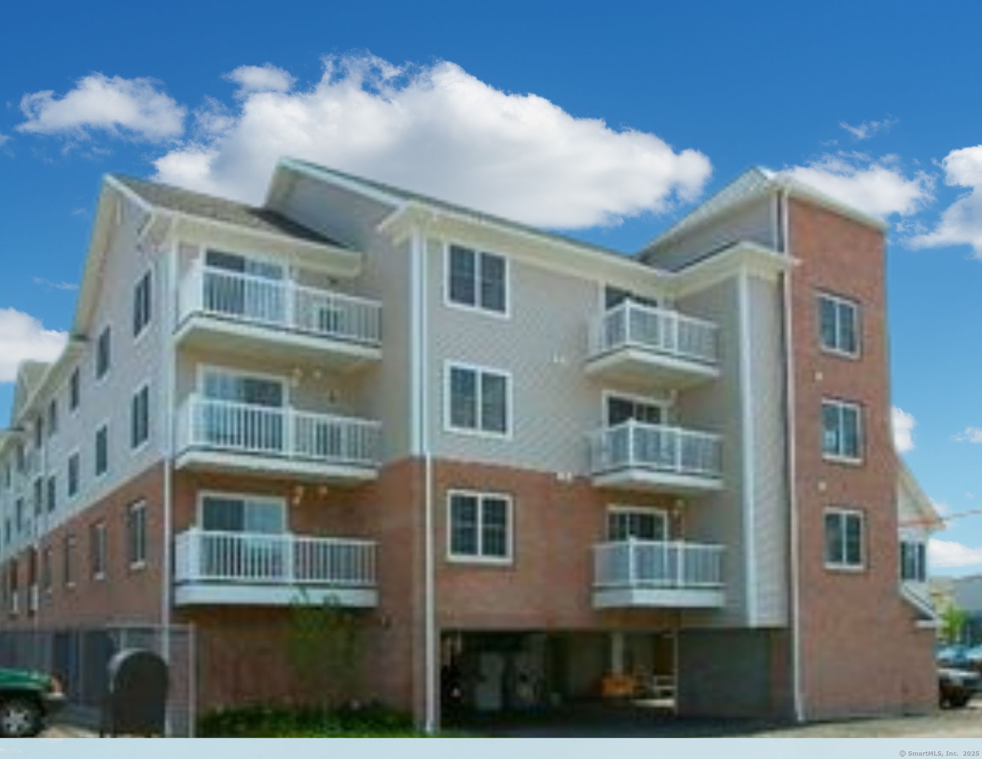 19 Isaacs Street APT 302