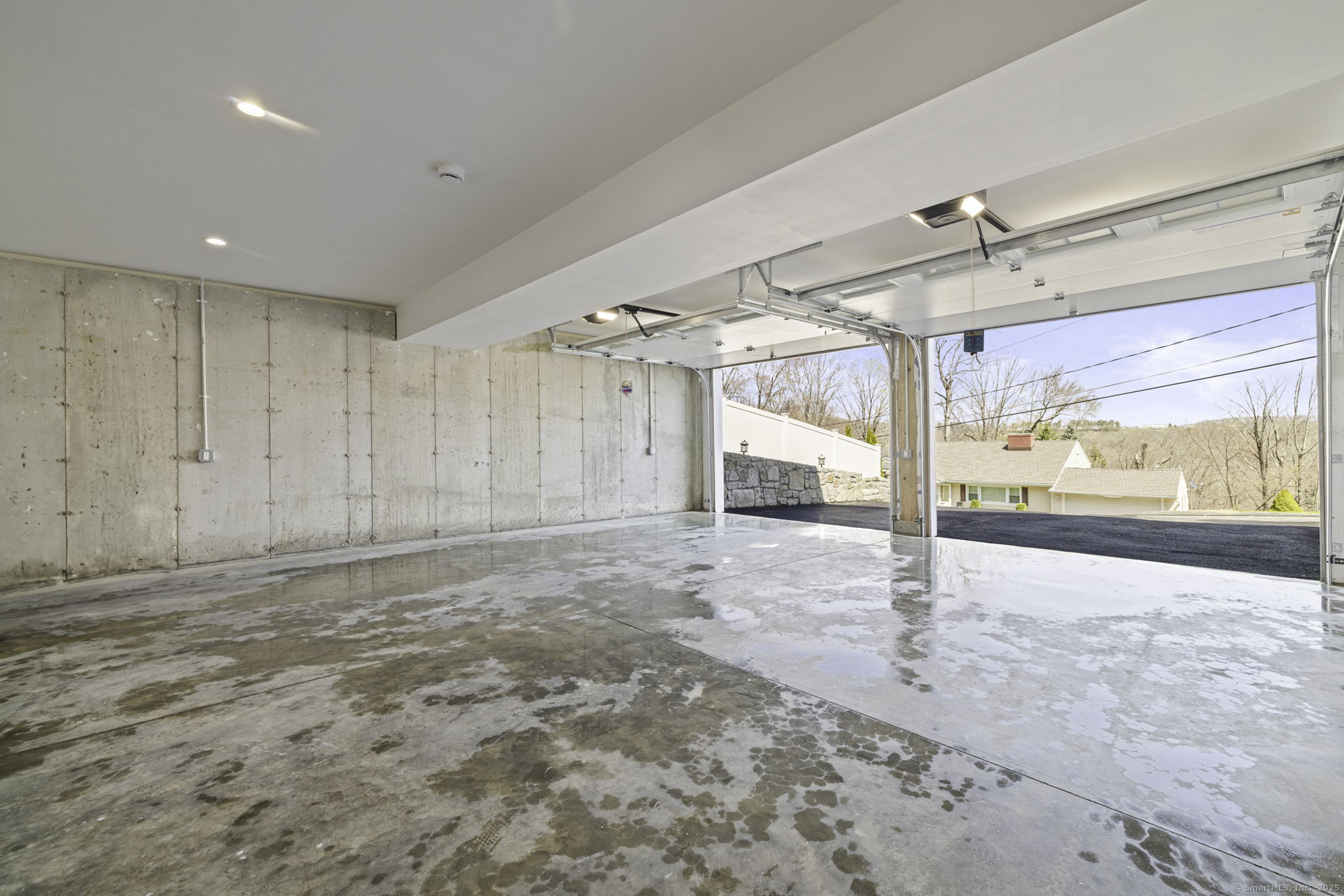 24 Hillandale Road