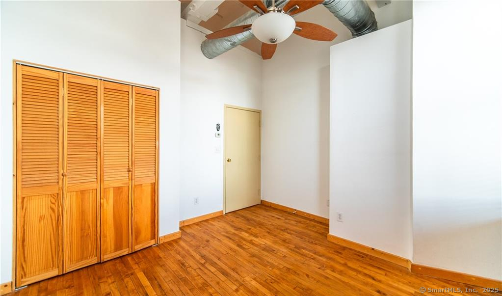 325 Lafayette Street 2204