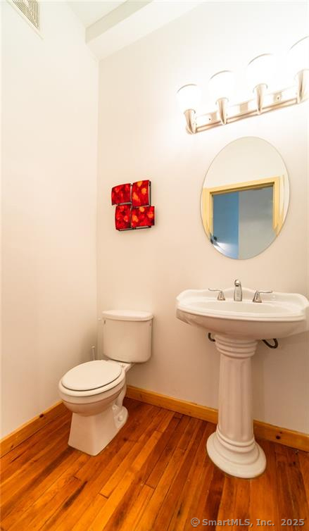 325 Lafayette Street 2204