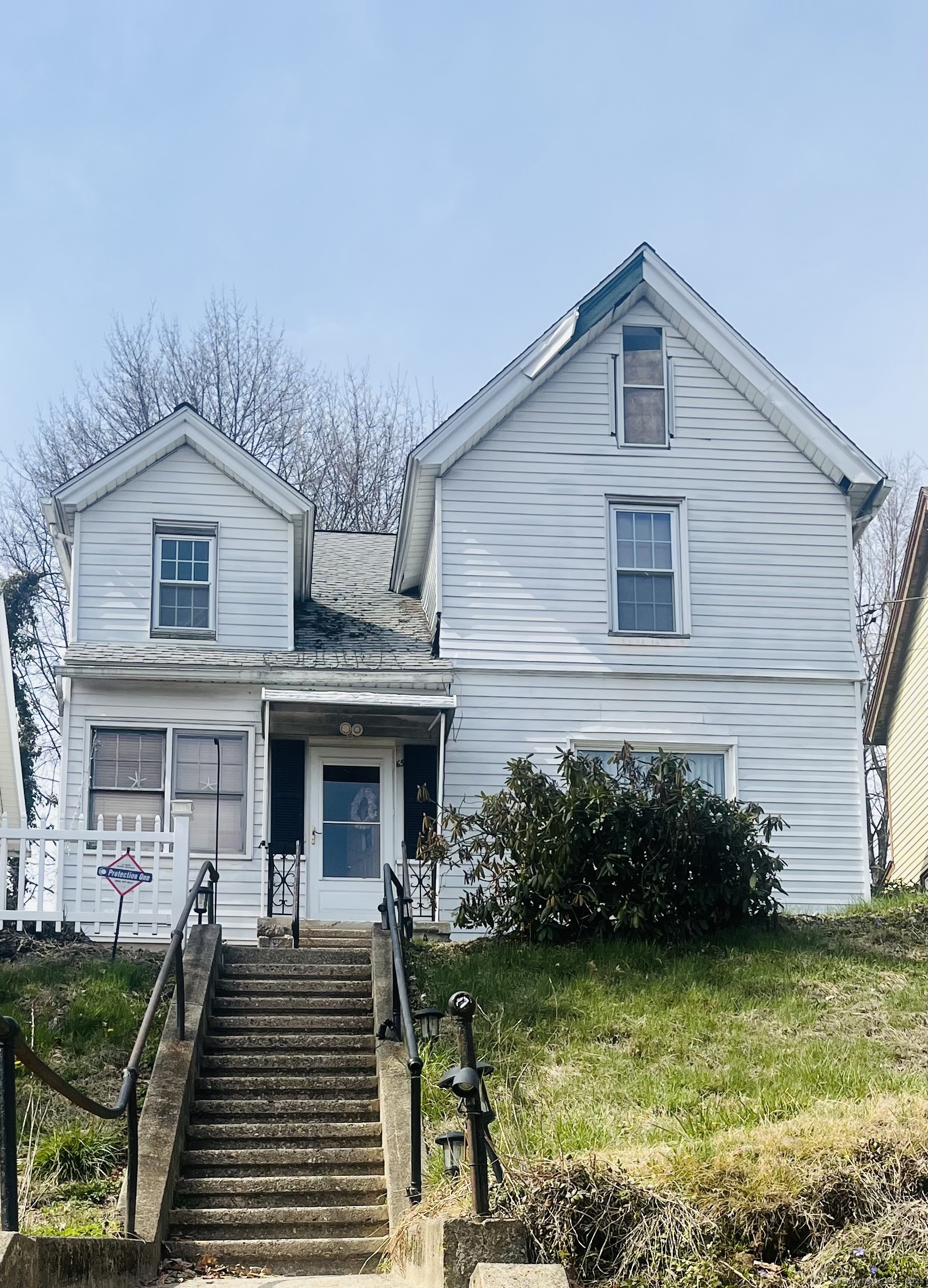 65 Easton Avenue