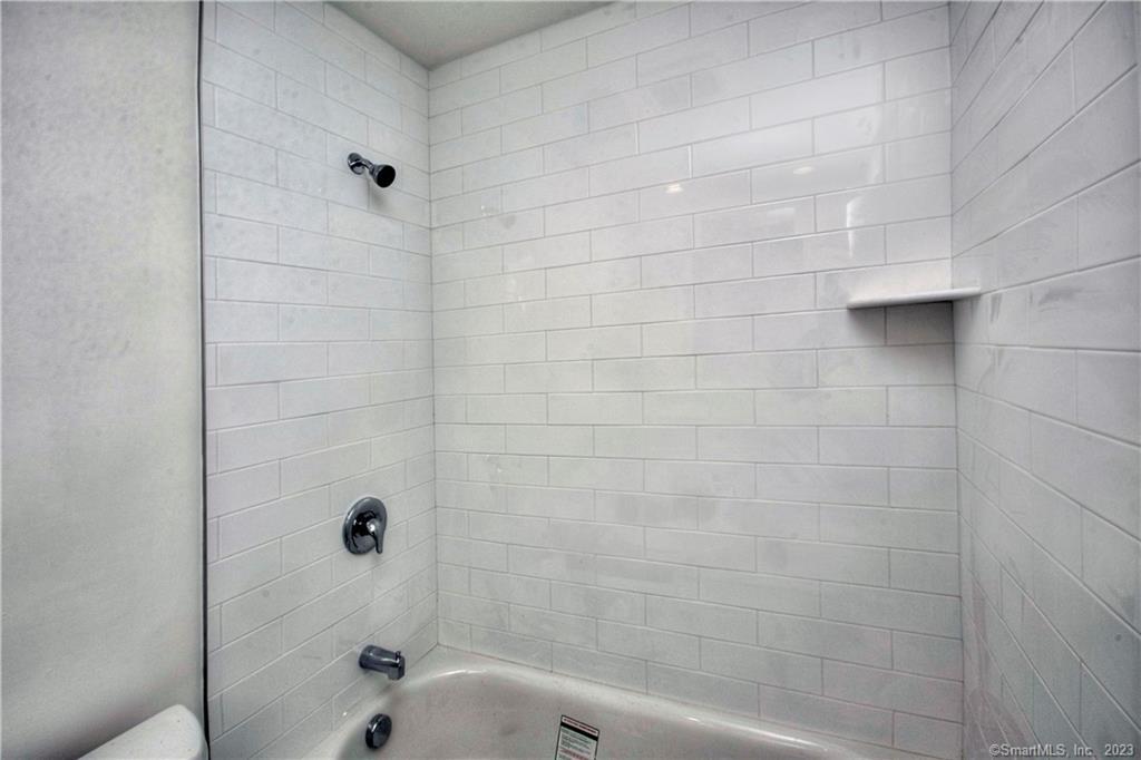 245 Unquowa Road APT 130