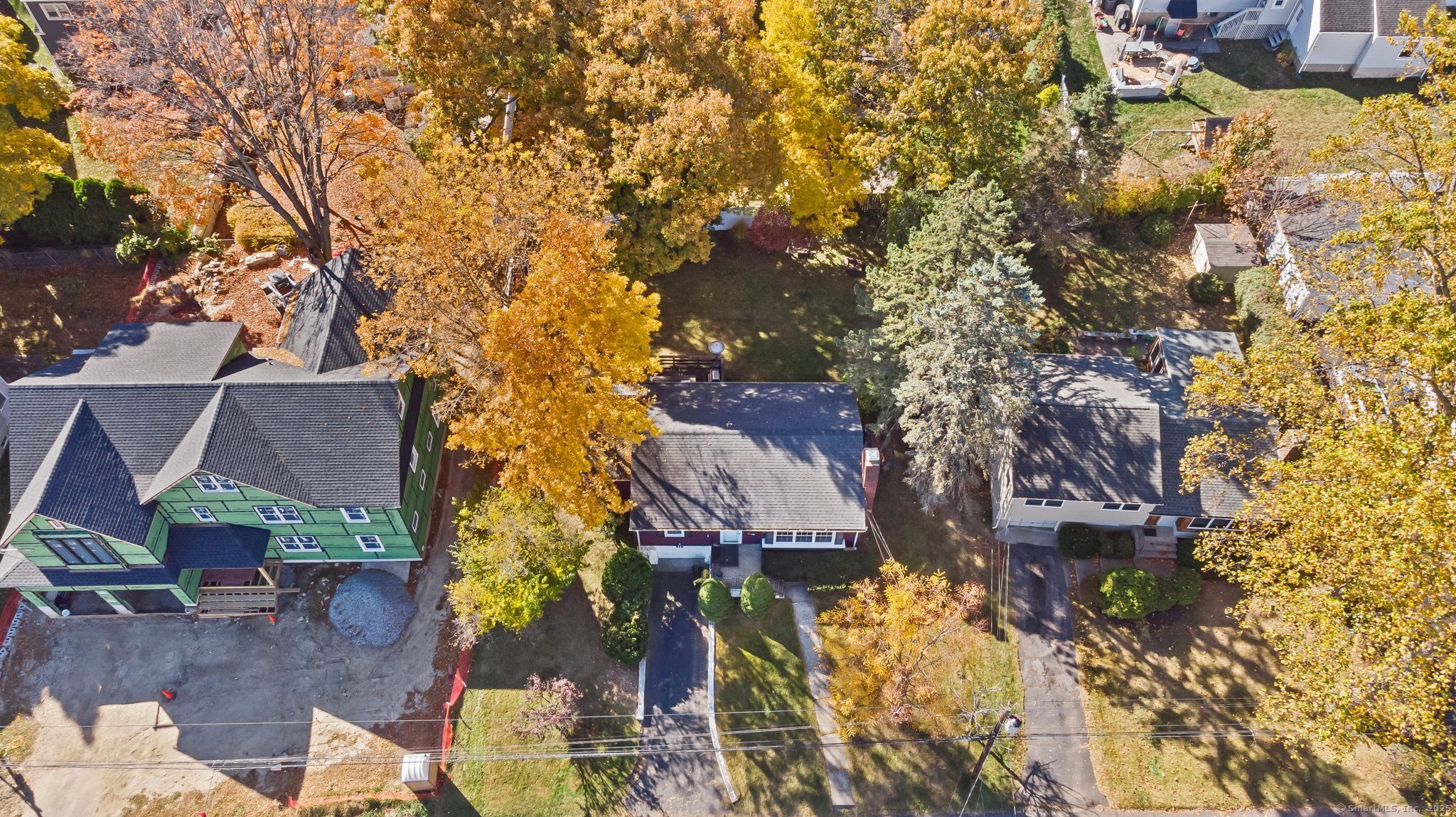 325 Hunyadi Avenue