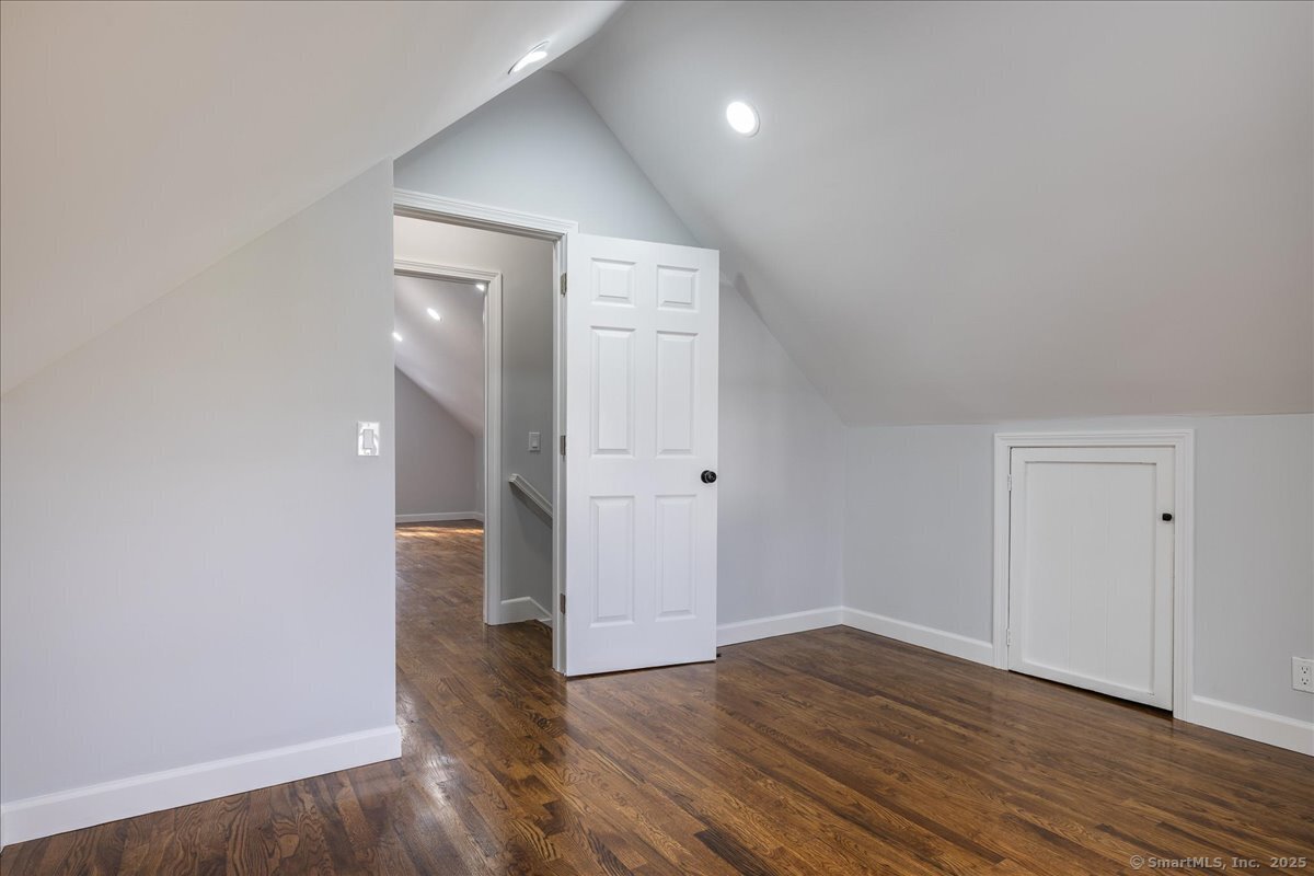 7 Ascolese Road