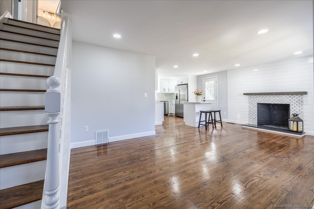 7 Ascolese Road