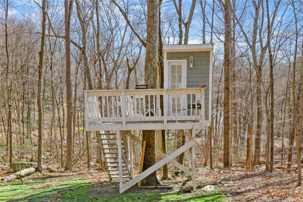 126 Gallows Hill Road