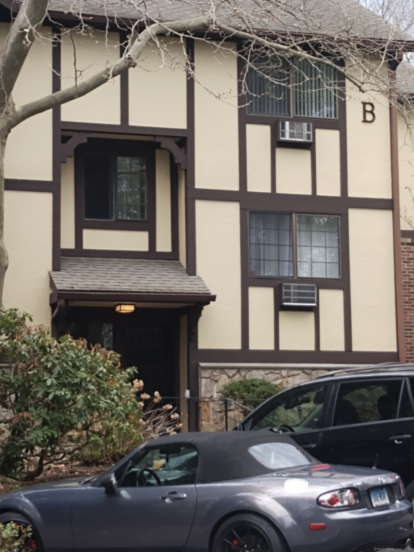 50 Aiken Street APT 435