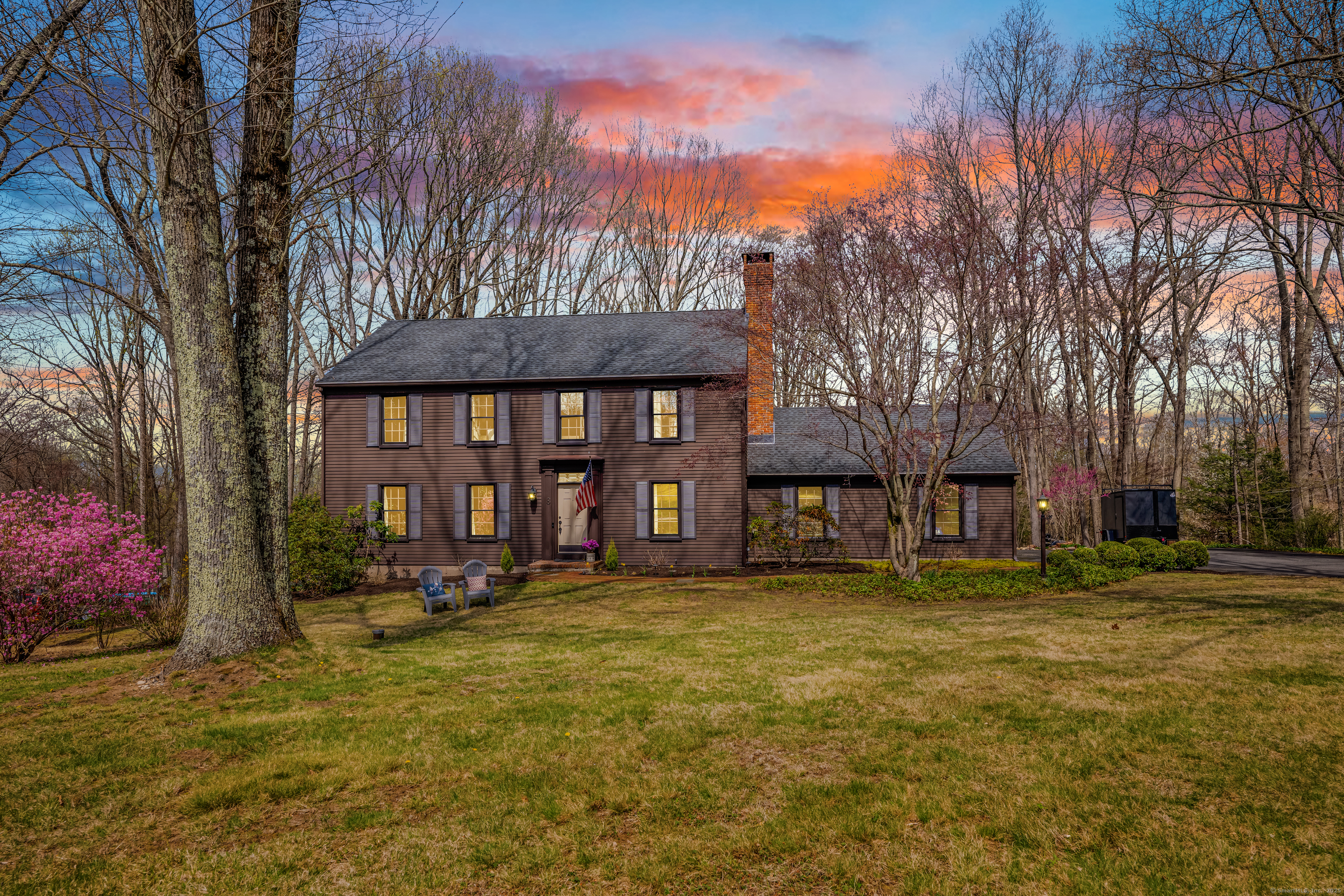 8 Red Barn Road