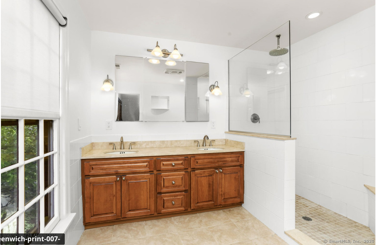 49 Indian Harbor Drive 9