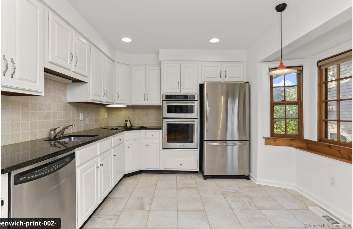 49 Indian Harbor Drive 9