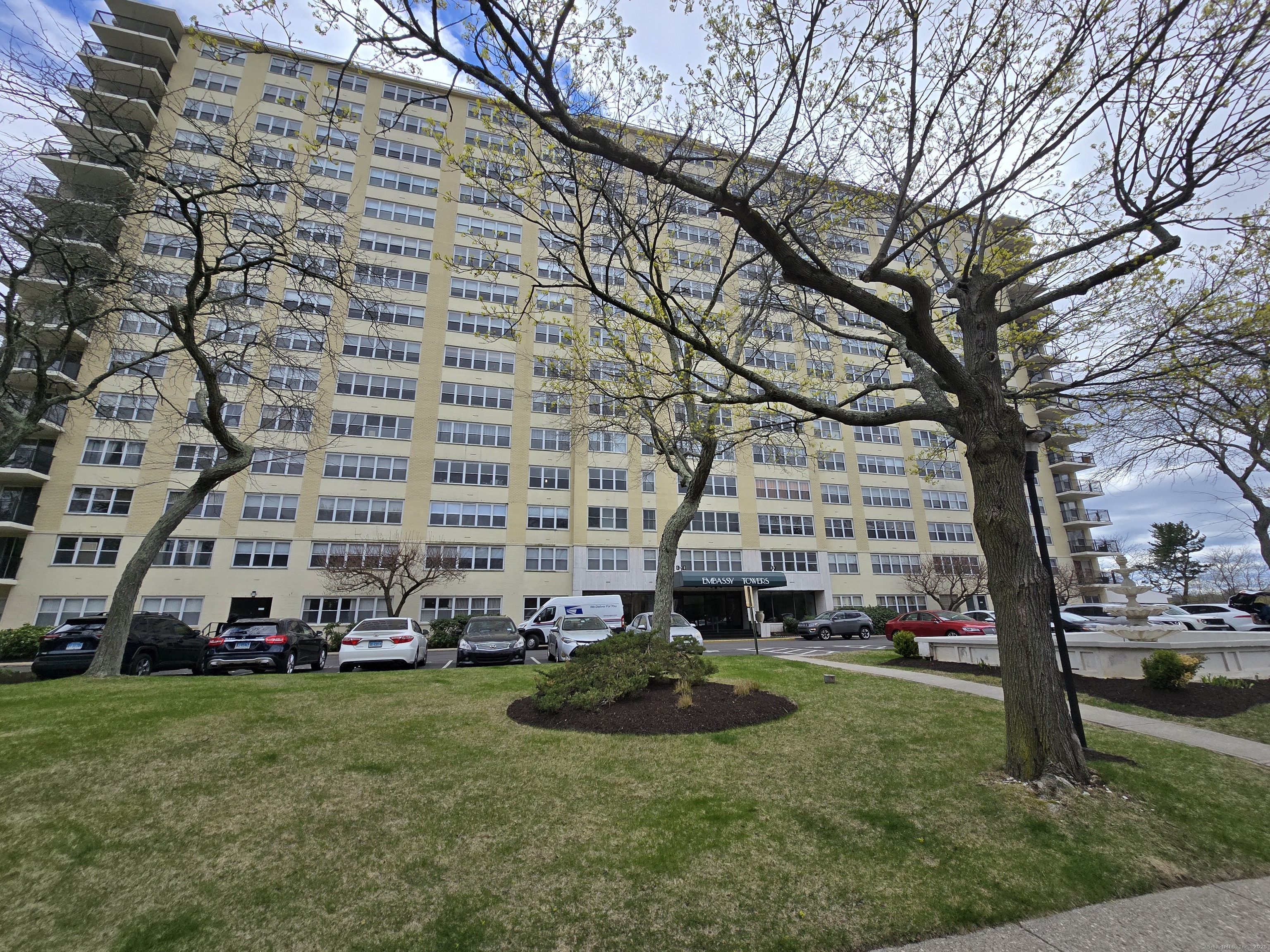 2625 Park Avenue 8P