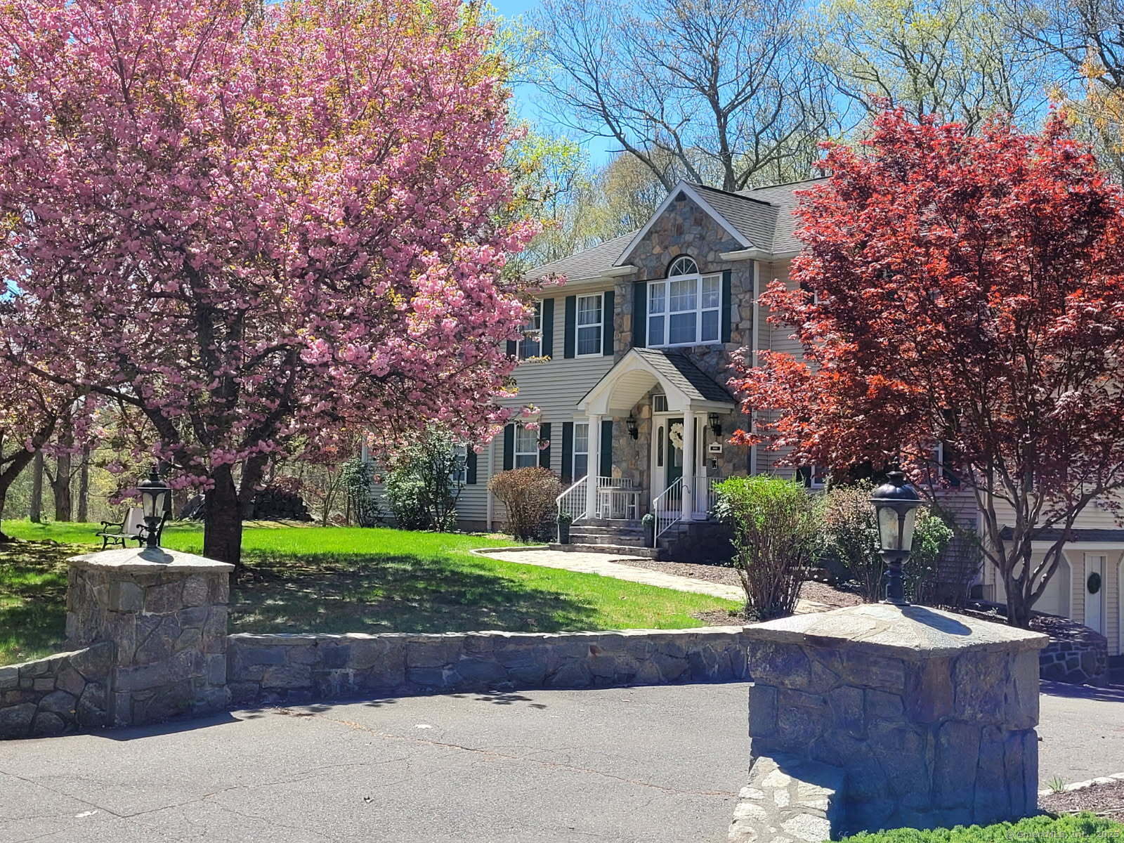 340 Webb Circle
