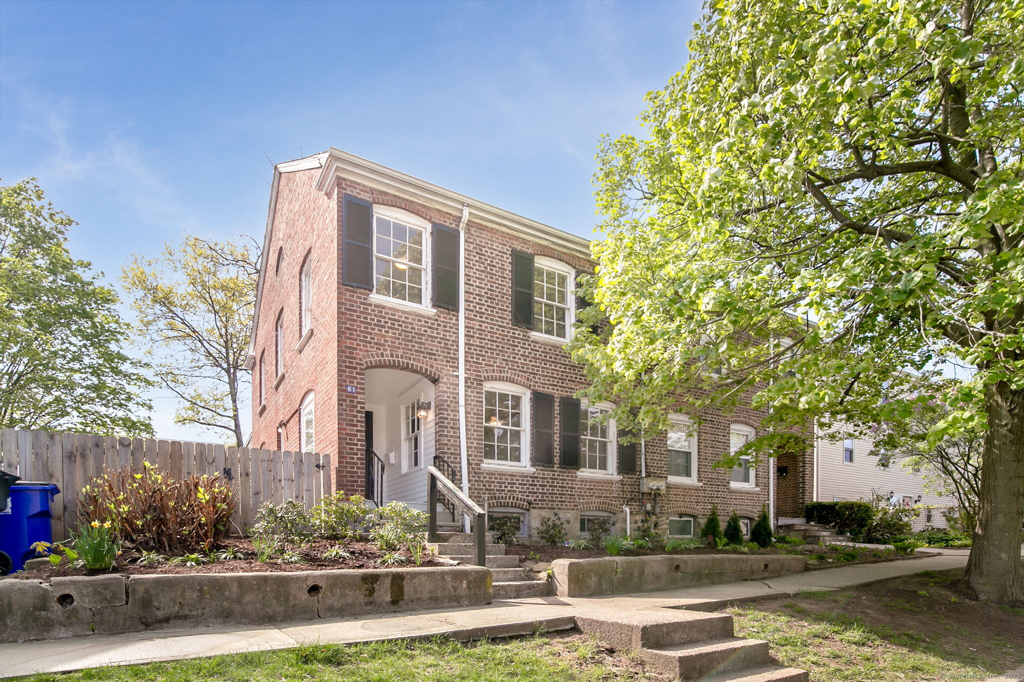 61 Longview Avenue