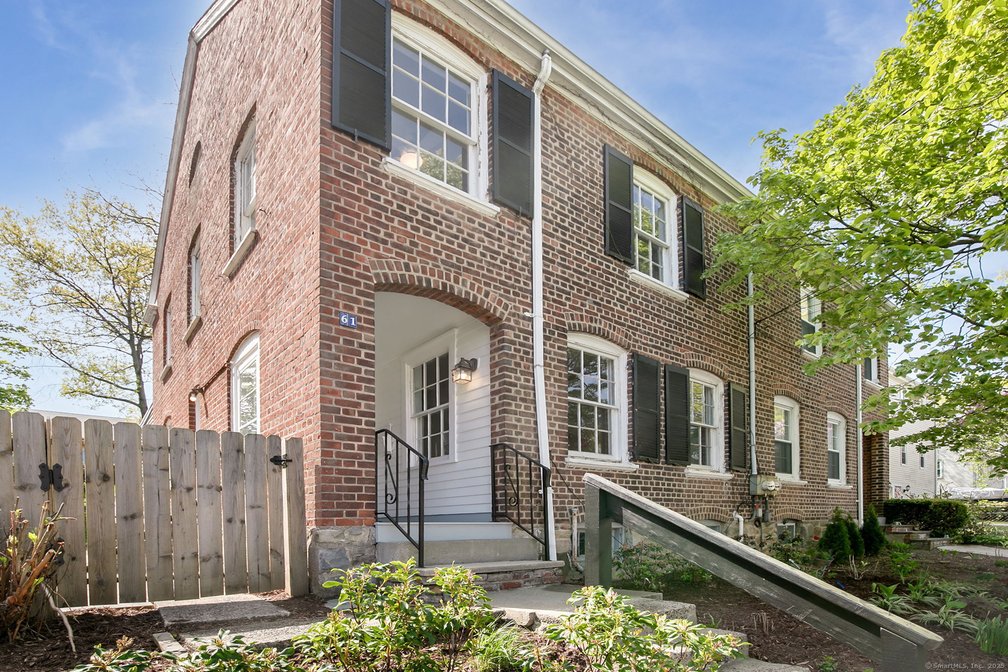 61 Longview Avenue