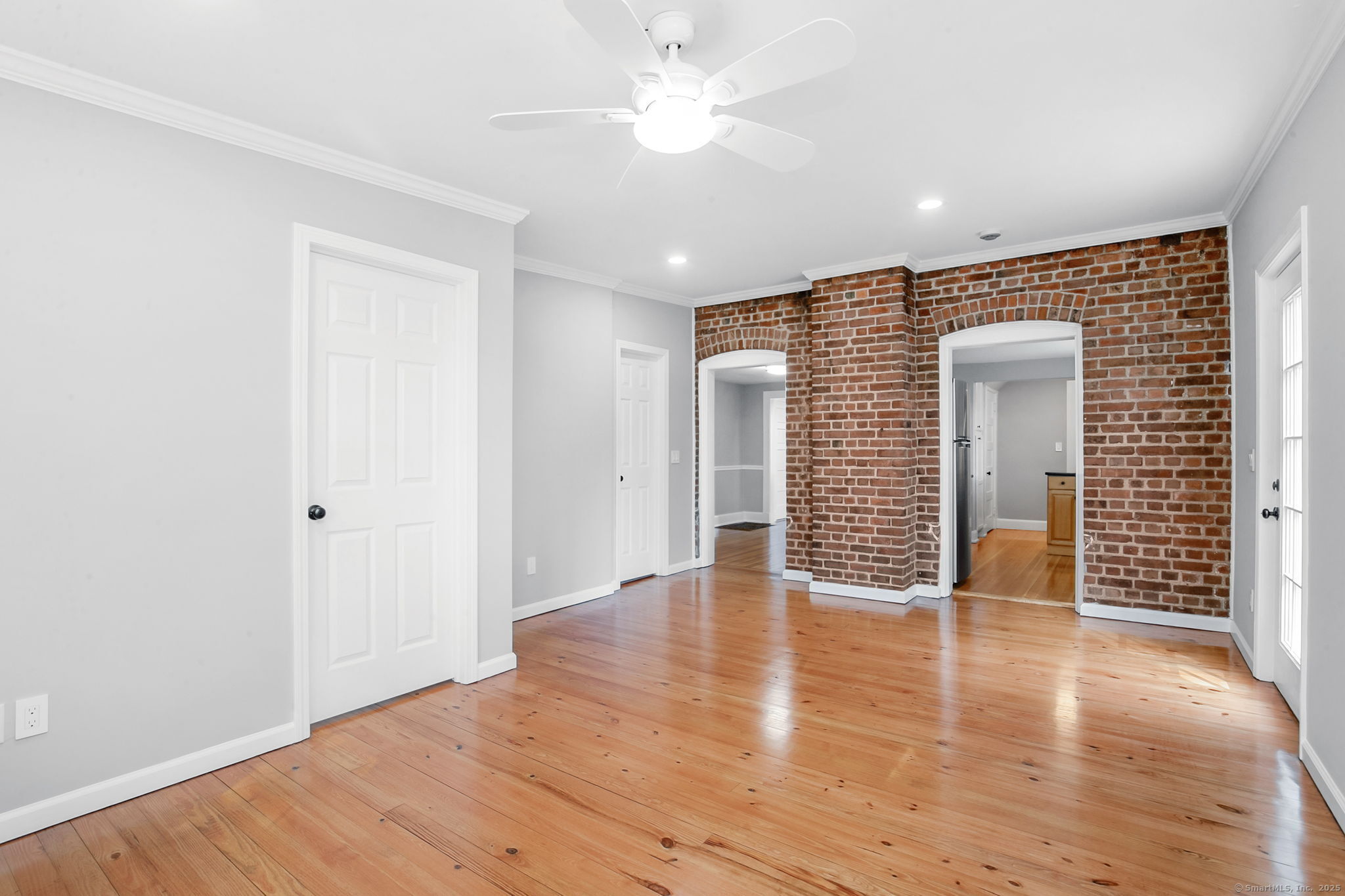 61 Longview Avenue