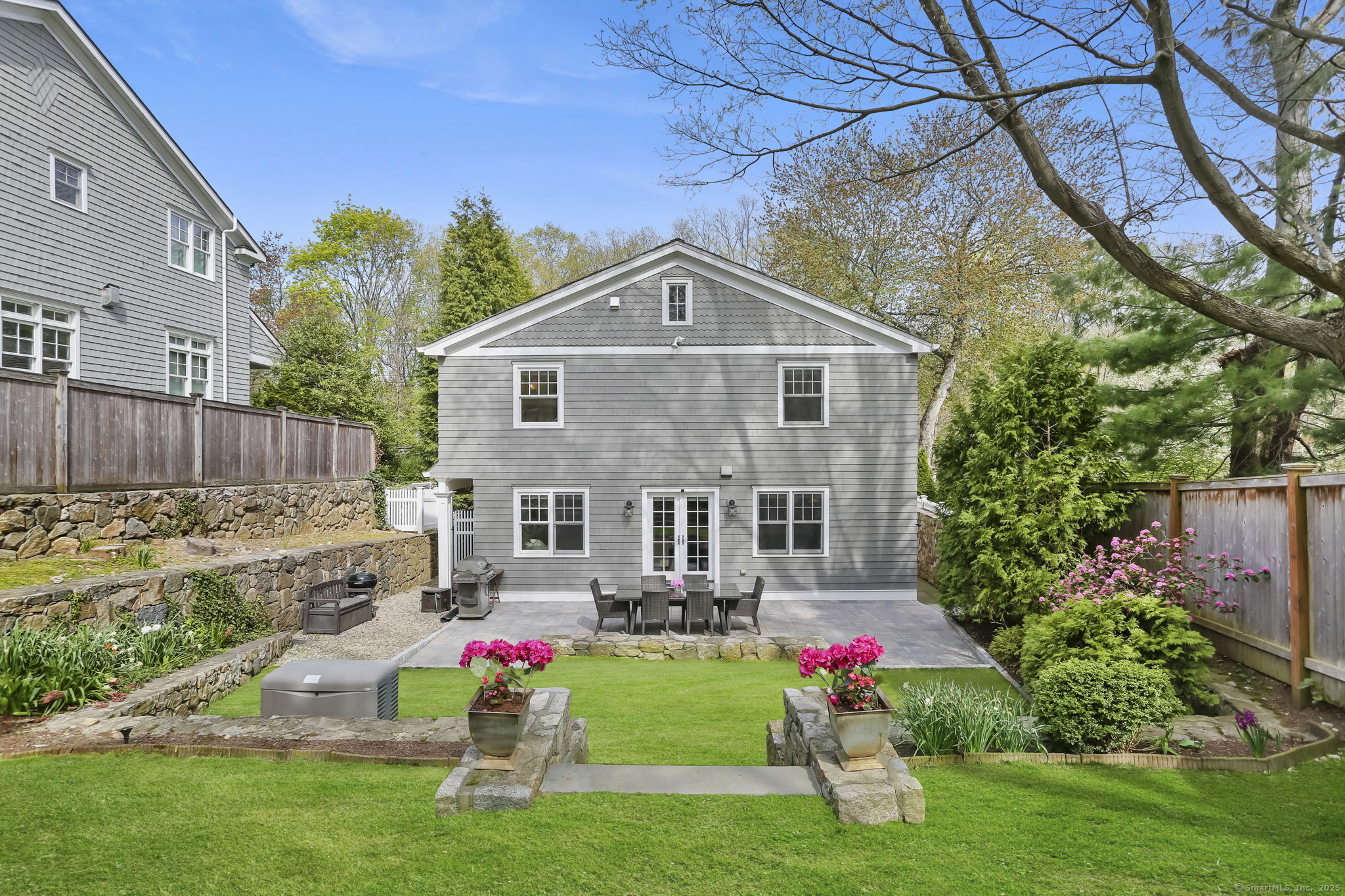 12 Laddins Rock Road