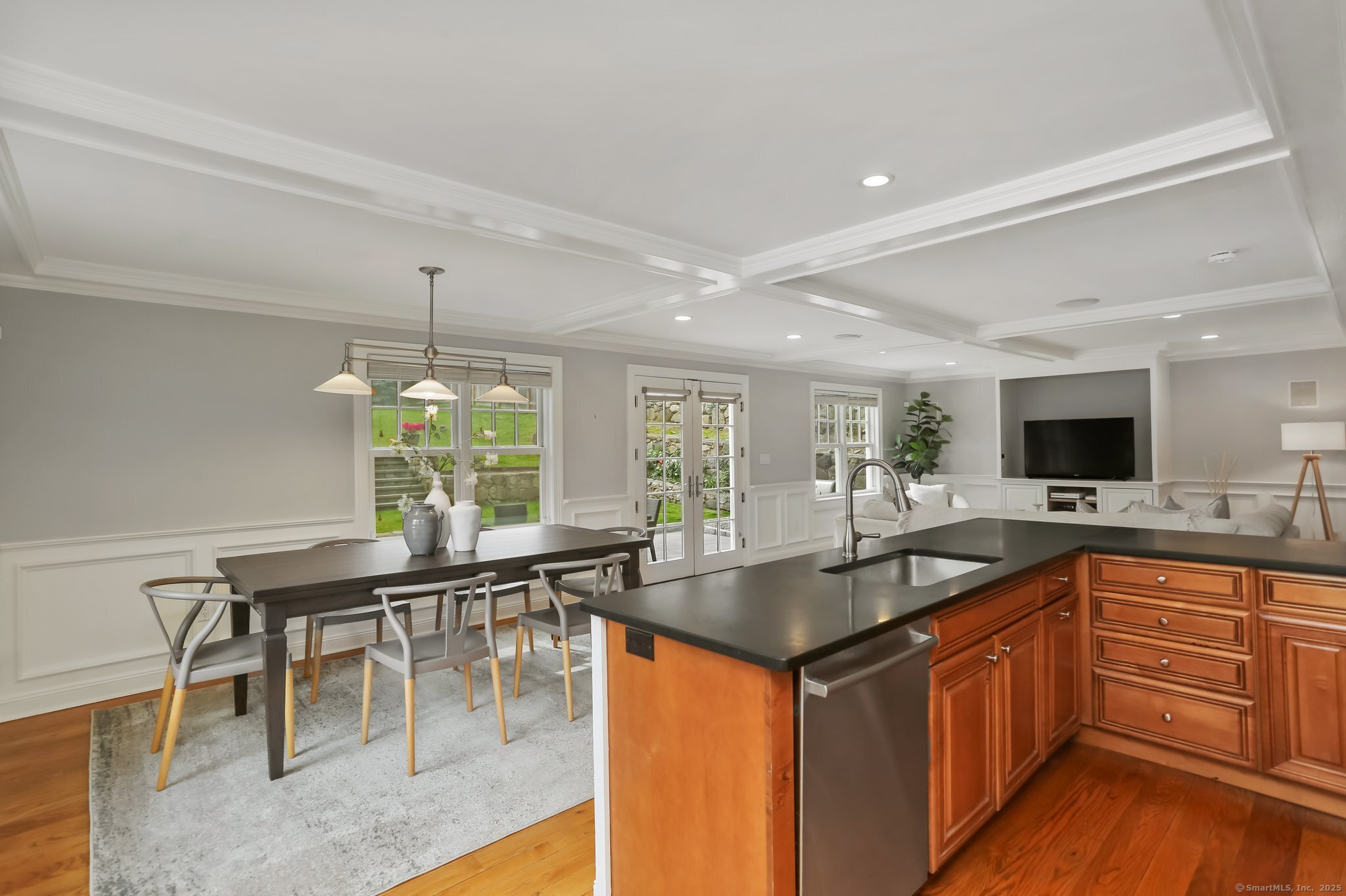 12 Laddins Rock Road