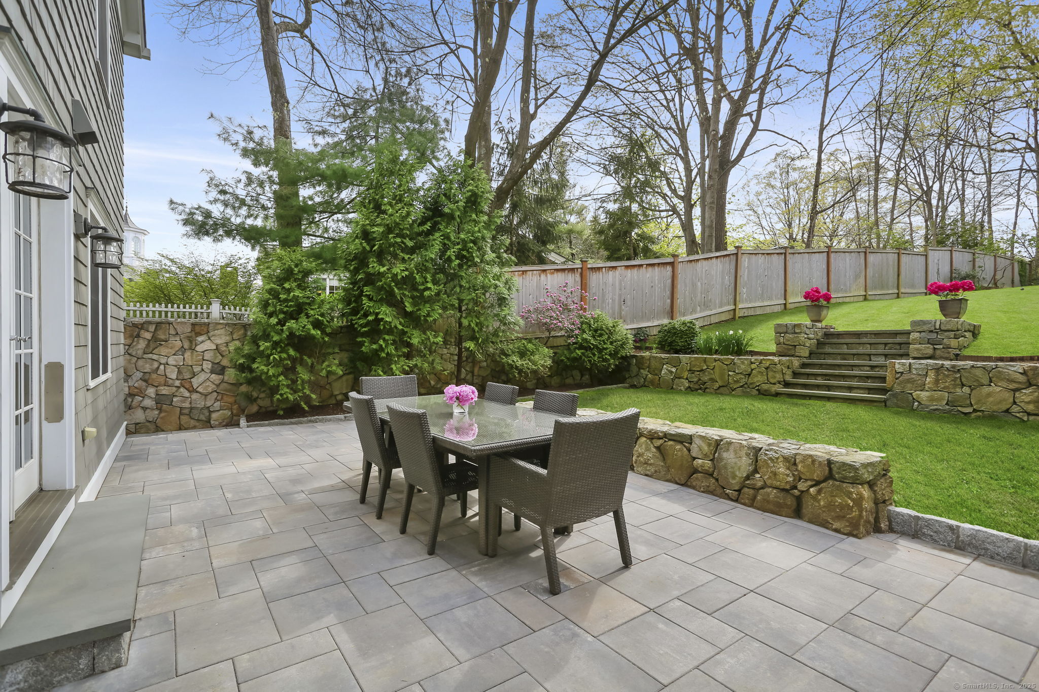 12 Laddins Rock Road