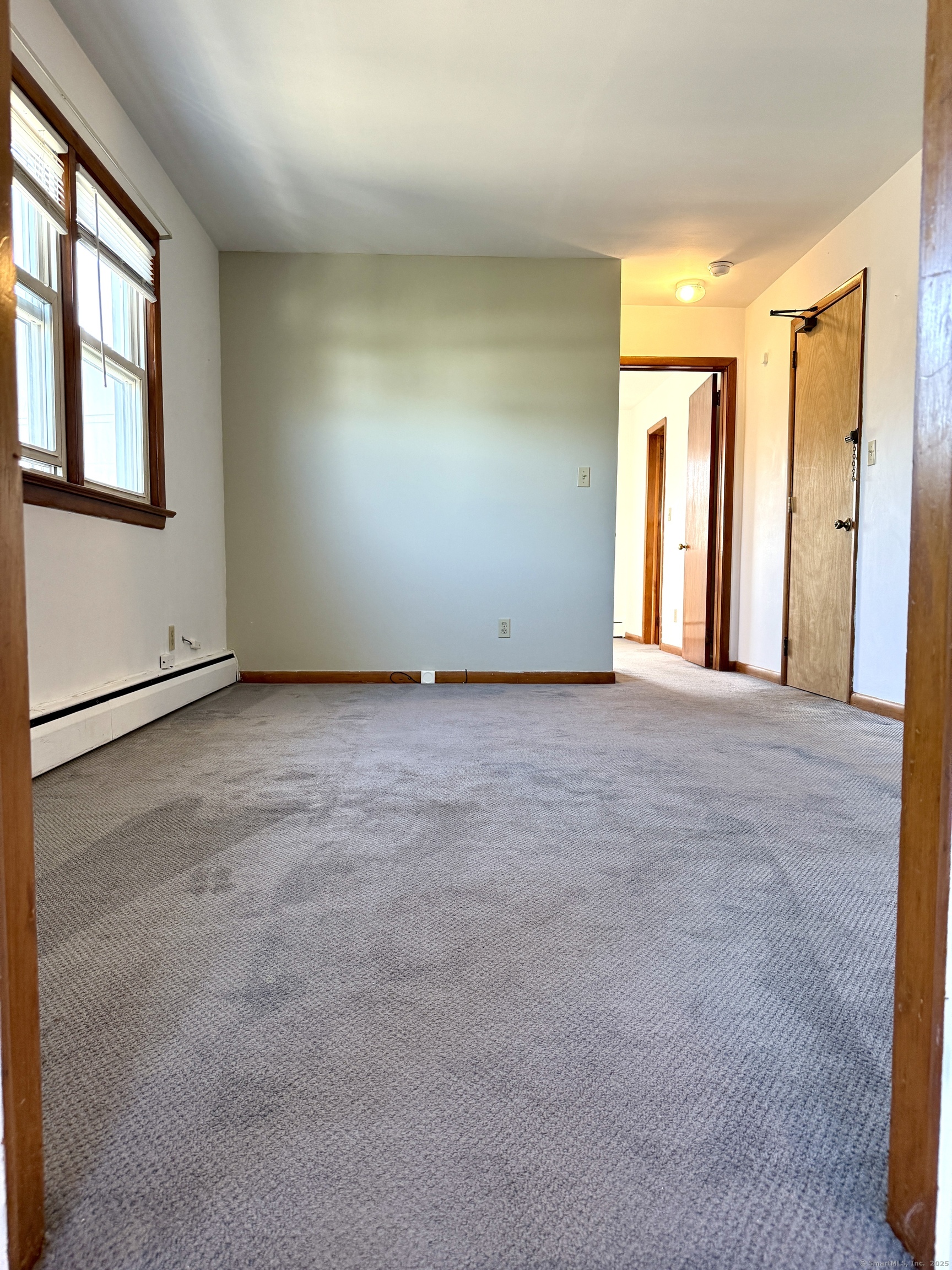 10 Fairview Avenue 2